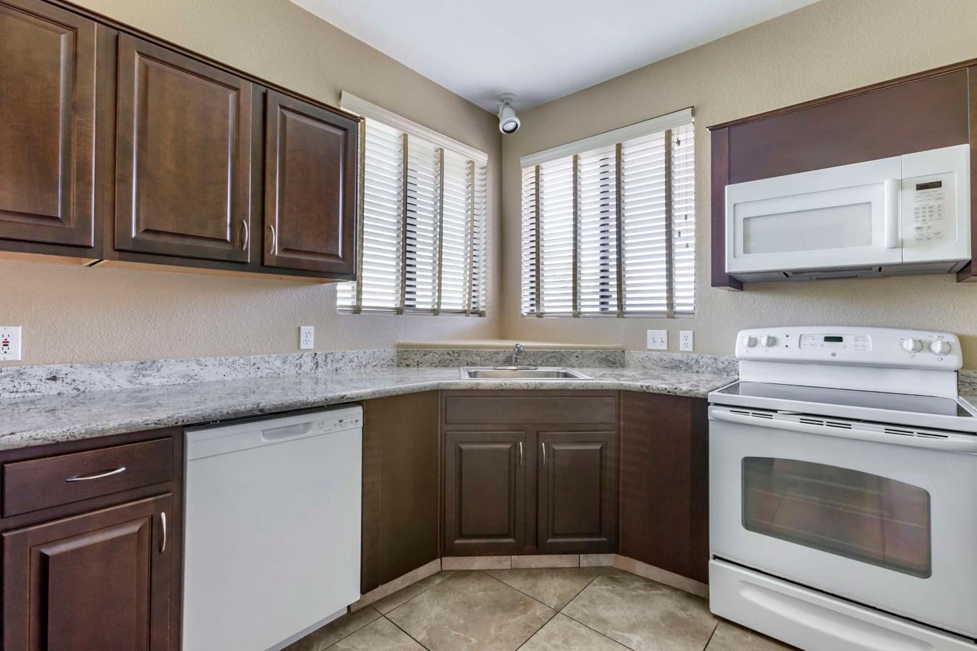 Hilton Vacation Club Scottsdale Links Resort gallery photo in Scottsdale, AZ — image 36