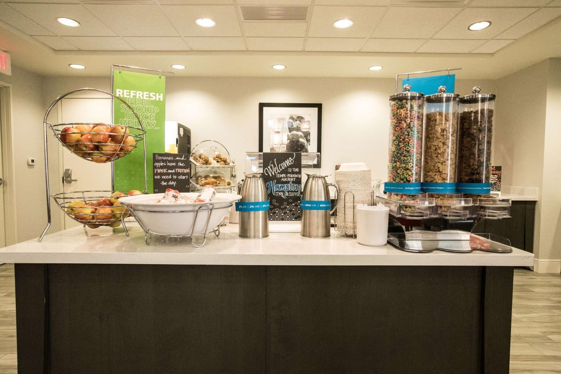 Hampton Inn & Suites Tempe/Phoenix Airport, Az gallery photo in Tempe, AZ — image 48