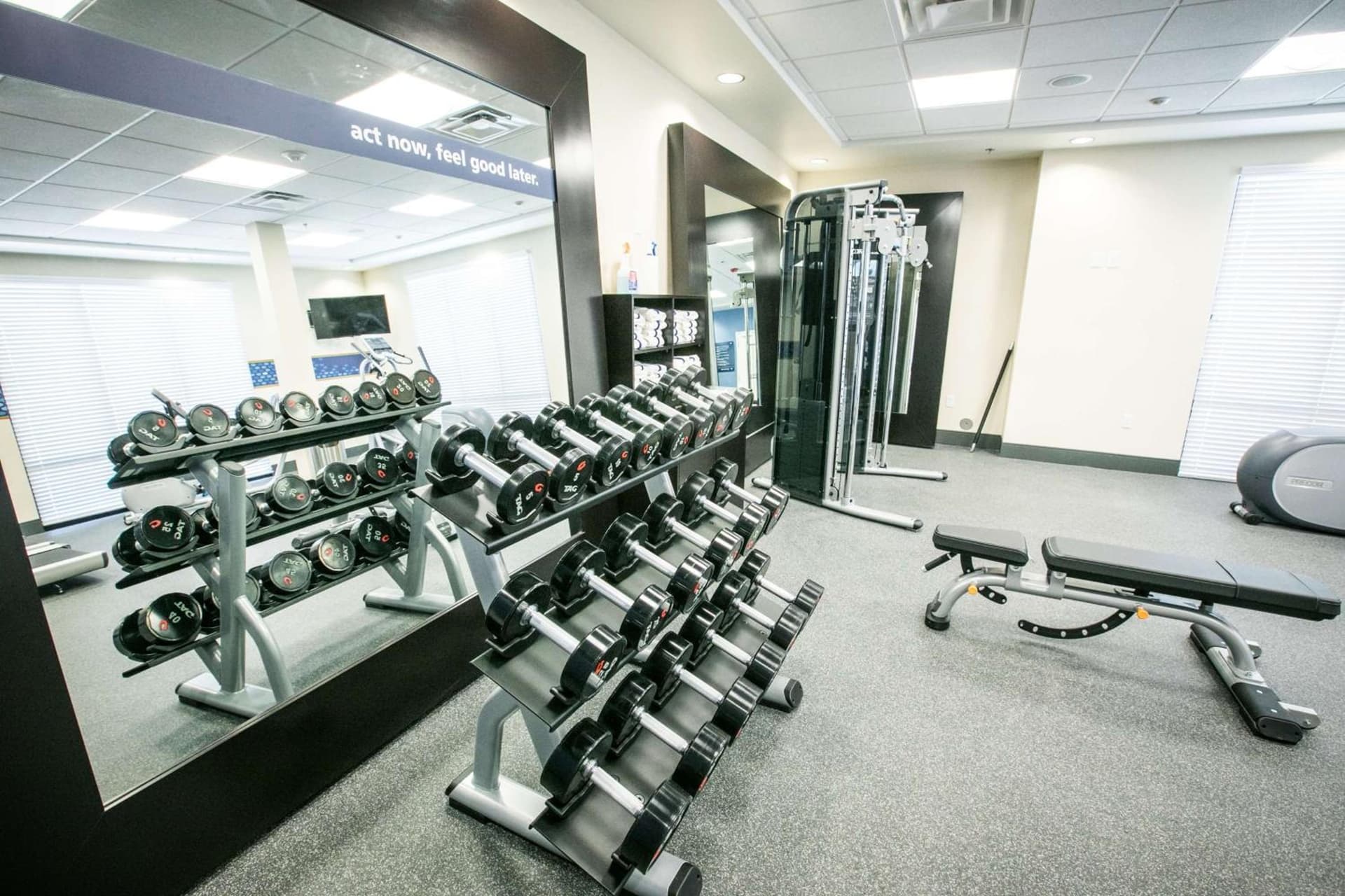 Hampton Inn & Suites Tempe/Phoenix Airport, Az gallery photo in Tempe, AZ — image 44