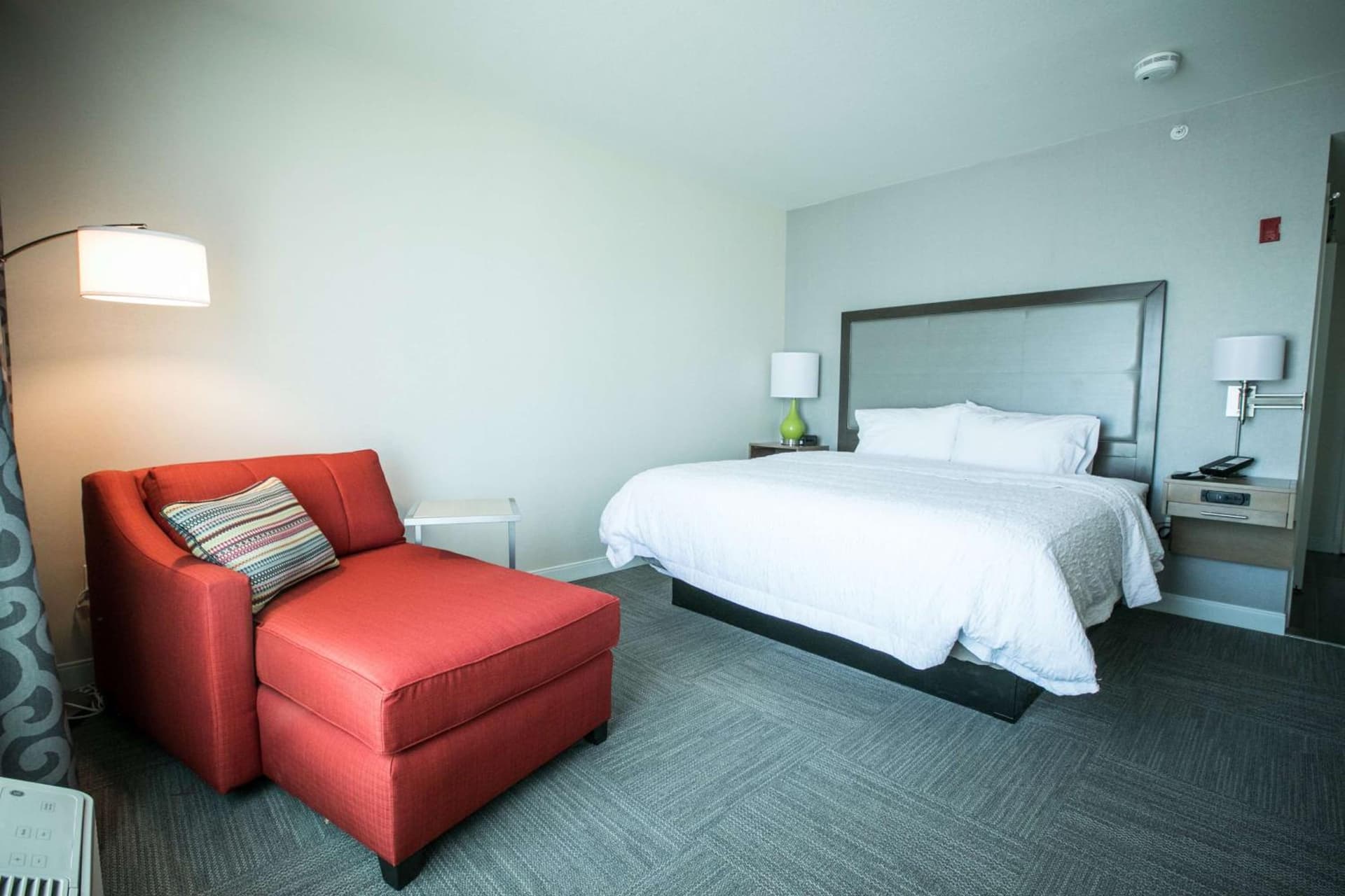 Hampton Inn & Suites Tempe/Phoenix Airport, Az gallery photo in Tempe, AZ — image 21