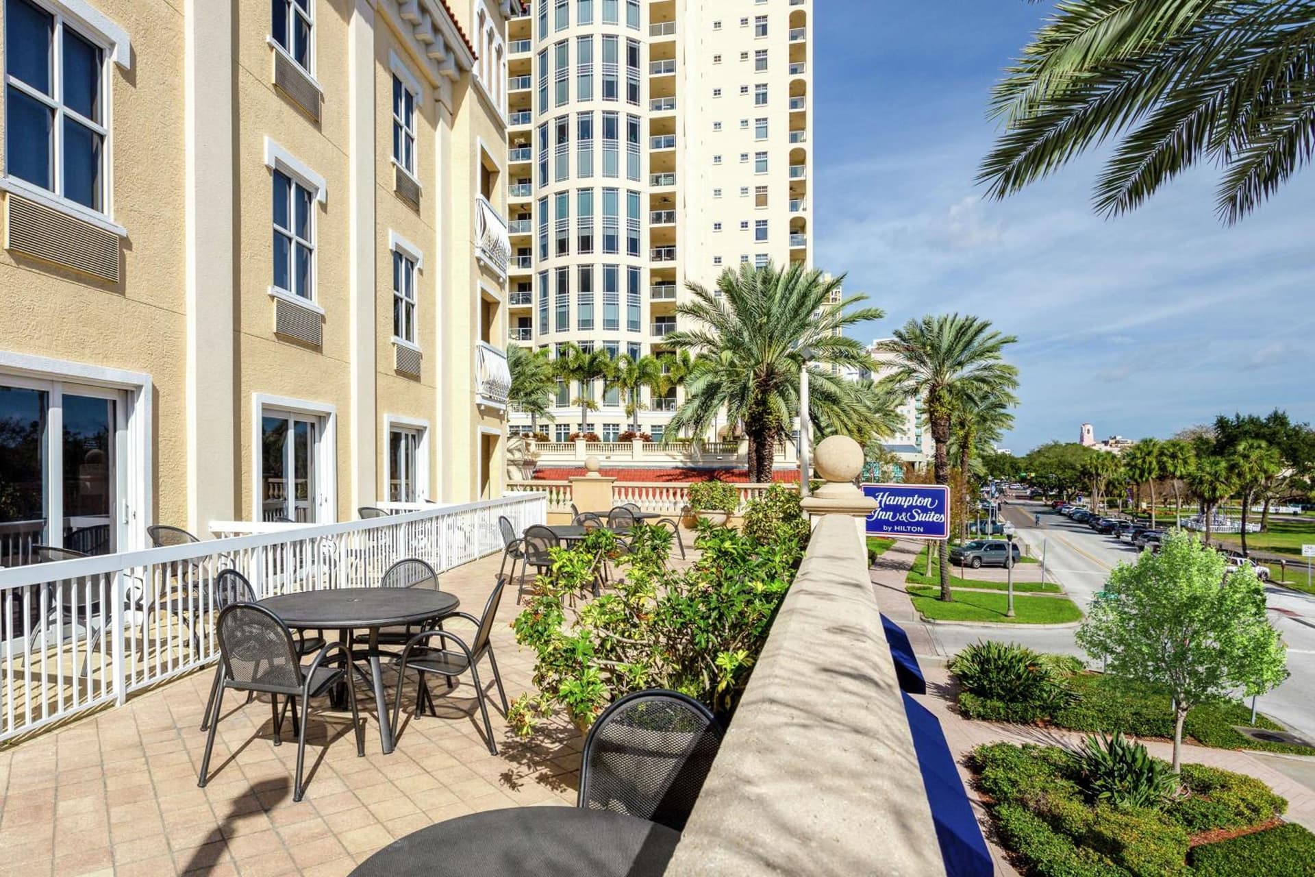 Hampton Inn & Suites St. Petersburg/Downtown gallery photo in St Petersburg, FL — image 15