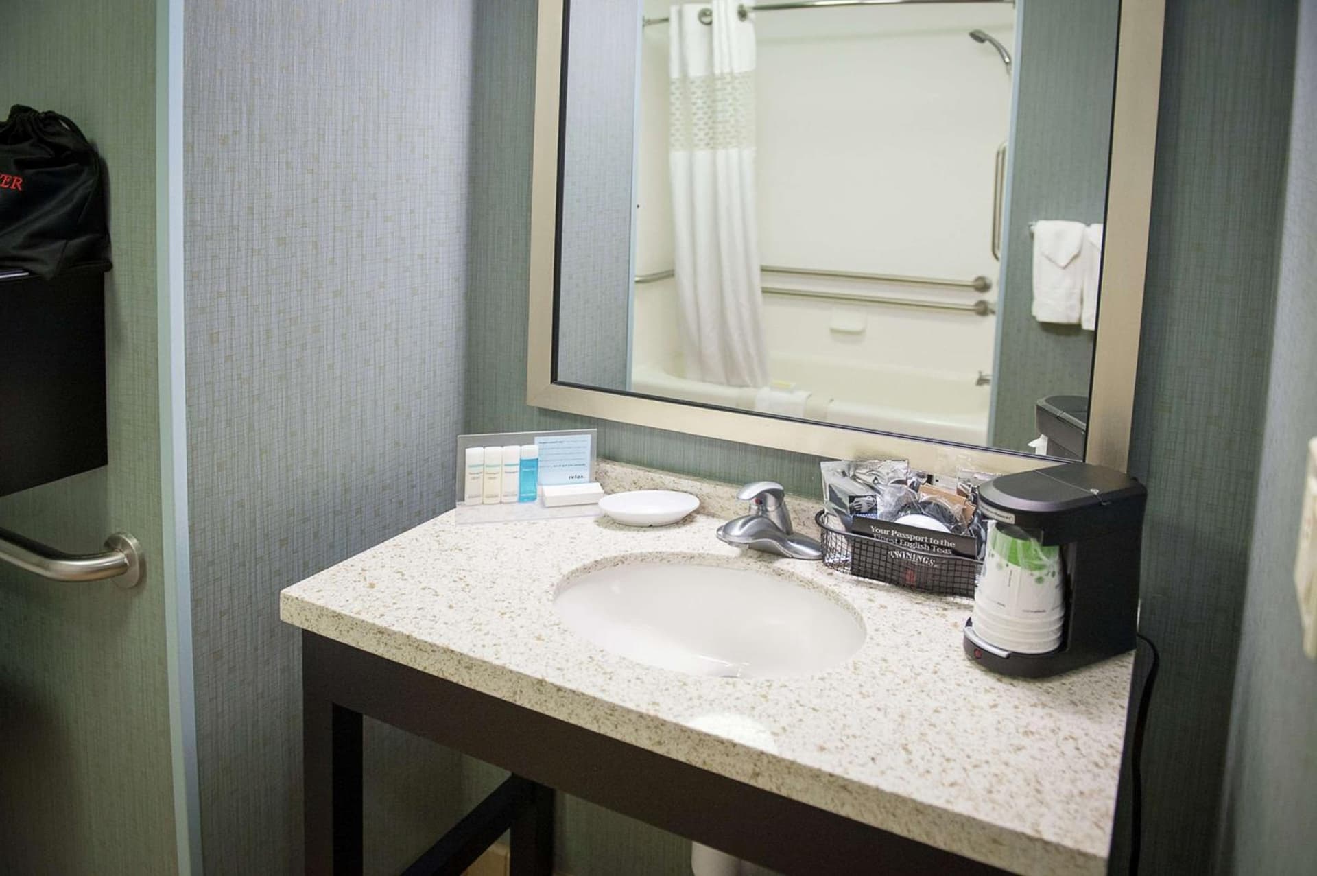 Hampton Inn & Suites St. Petersburg/Downtown gallery photo in St Petersburg, FL — image 50