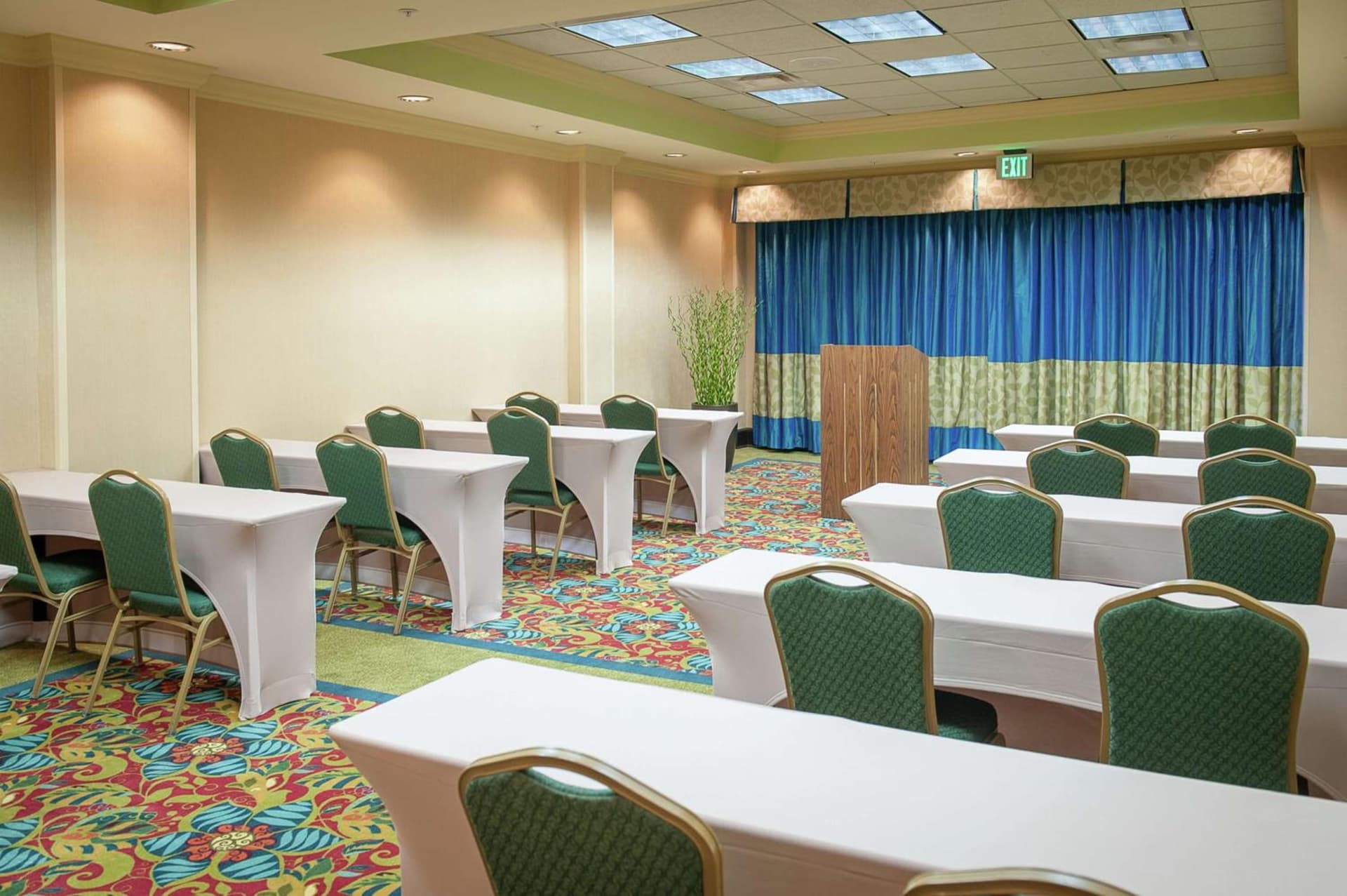 Hampton Inn & Suites St. Petersburg/Downtown gallery photo in St Petersburg, FL — image 48