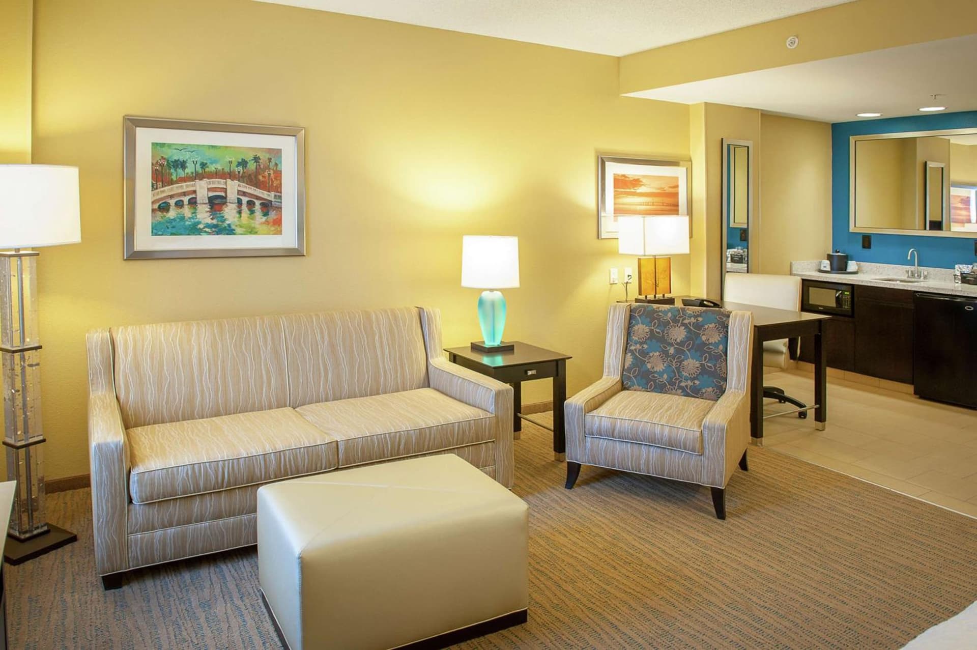 Hampton Inn & Suites St. Petersburg/Downtown gallery photo in St Petersburg, FL — image 33