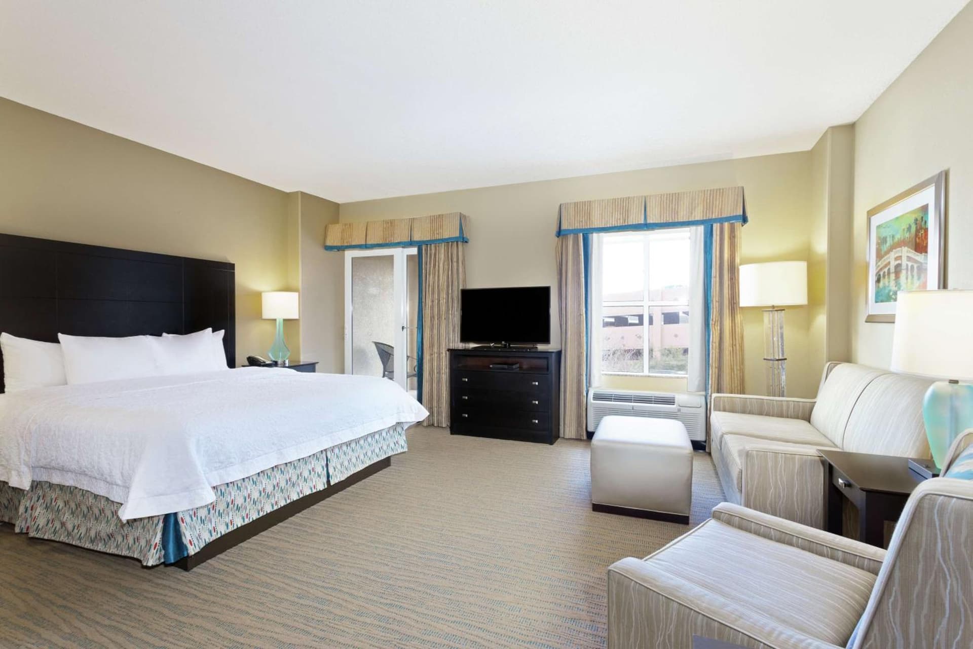 Hampton Inn & Suites St. Petersburg/Downtown gallery photo in St Petersburg, FL — image 29