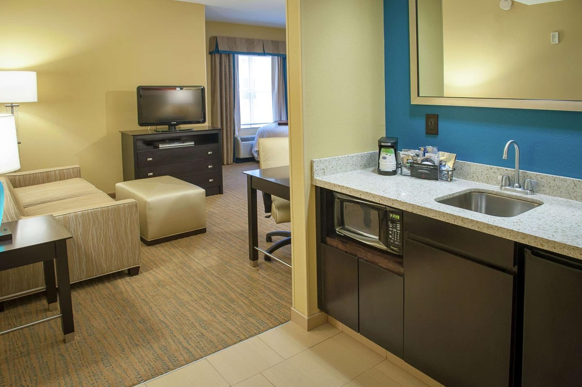 Hampton Inn & Suites St. Petersburg/Downtown gallery photo in St Petersburg, FL — image 37