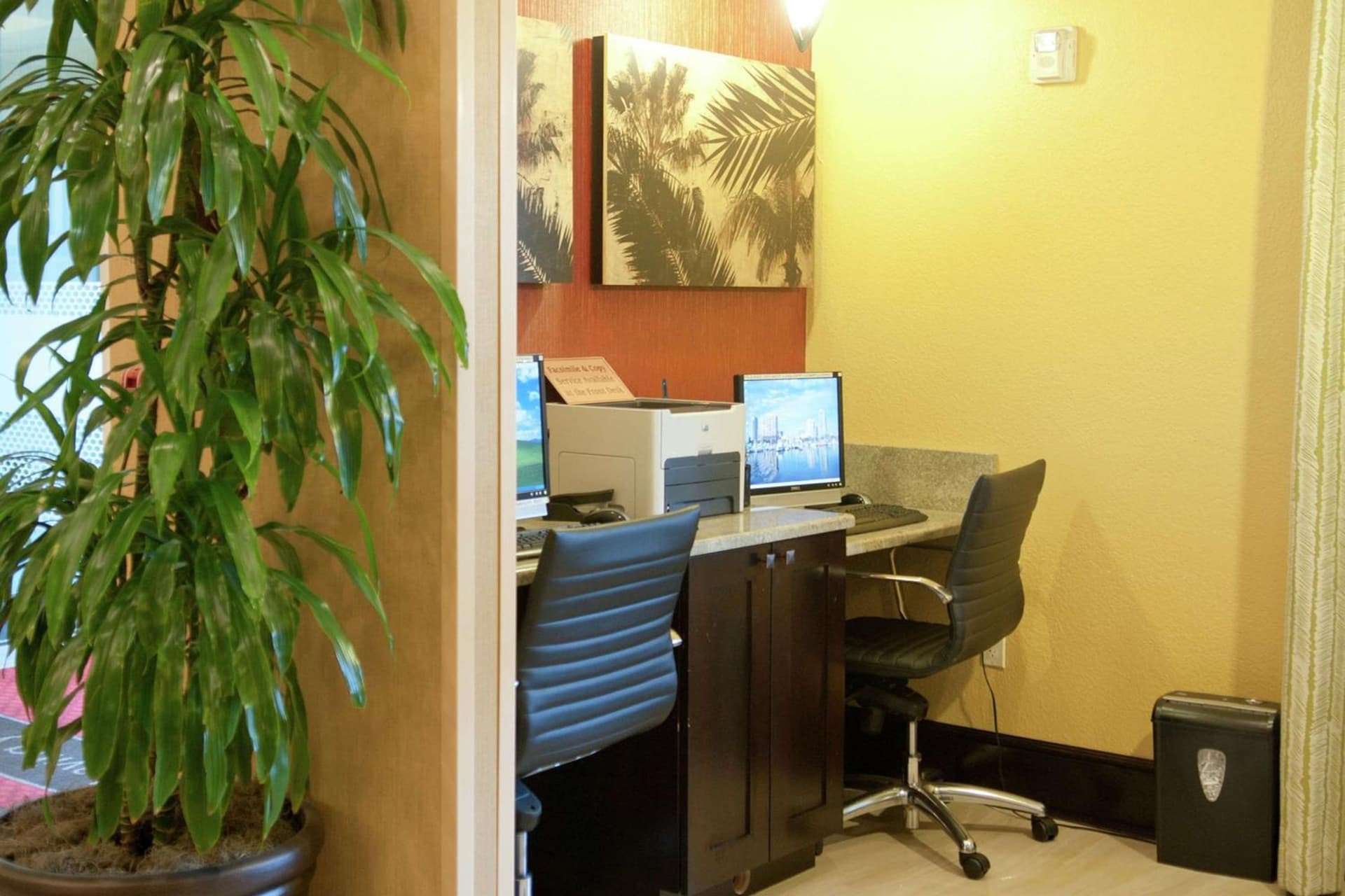 Hampton Inn & Suites St. Petersburg/Downtown gallery photo in St Petersburg, FL — image 30