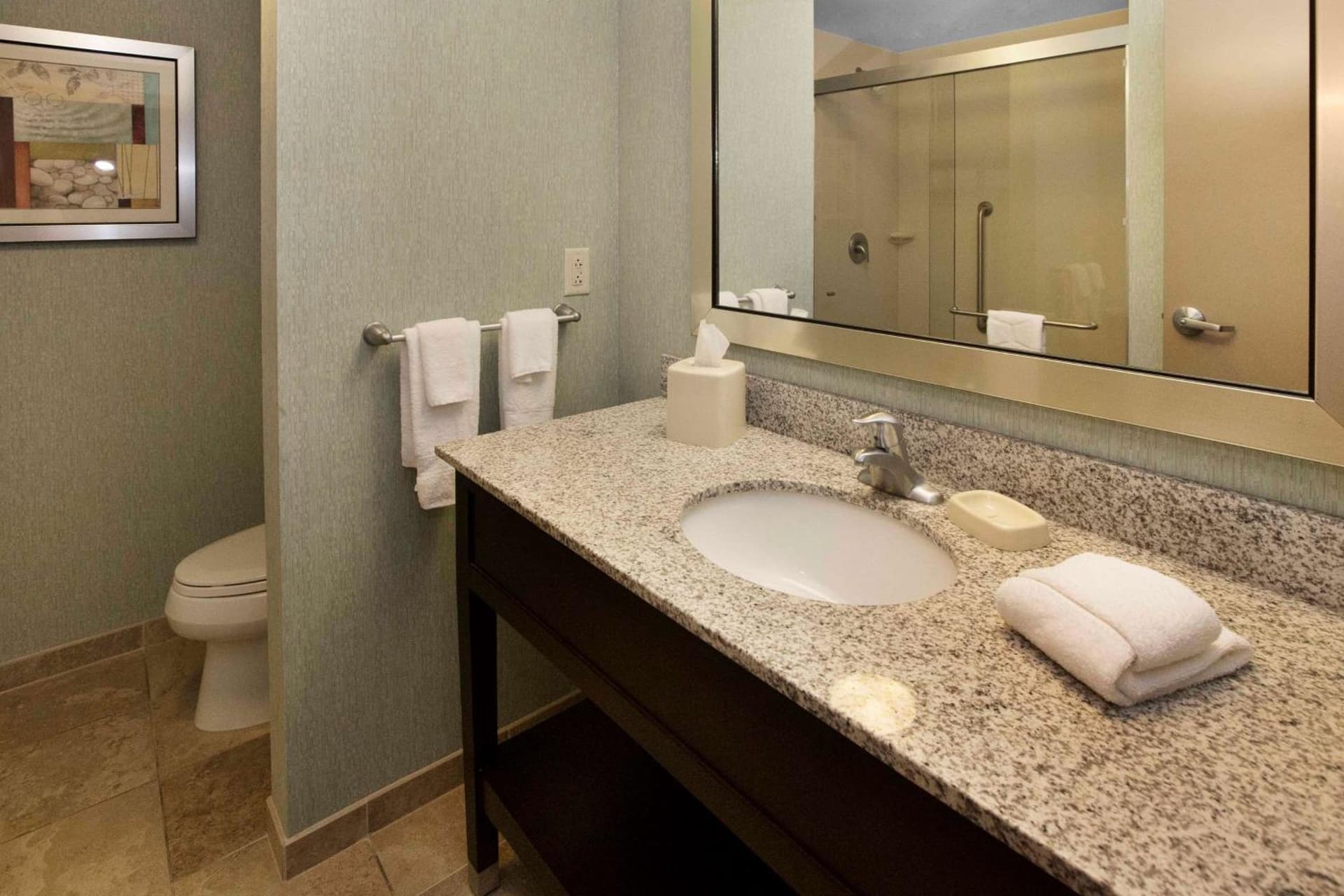 Hampton Inn Bridgeville gallery photo in Bridgeville, PA — image 21