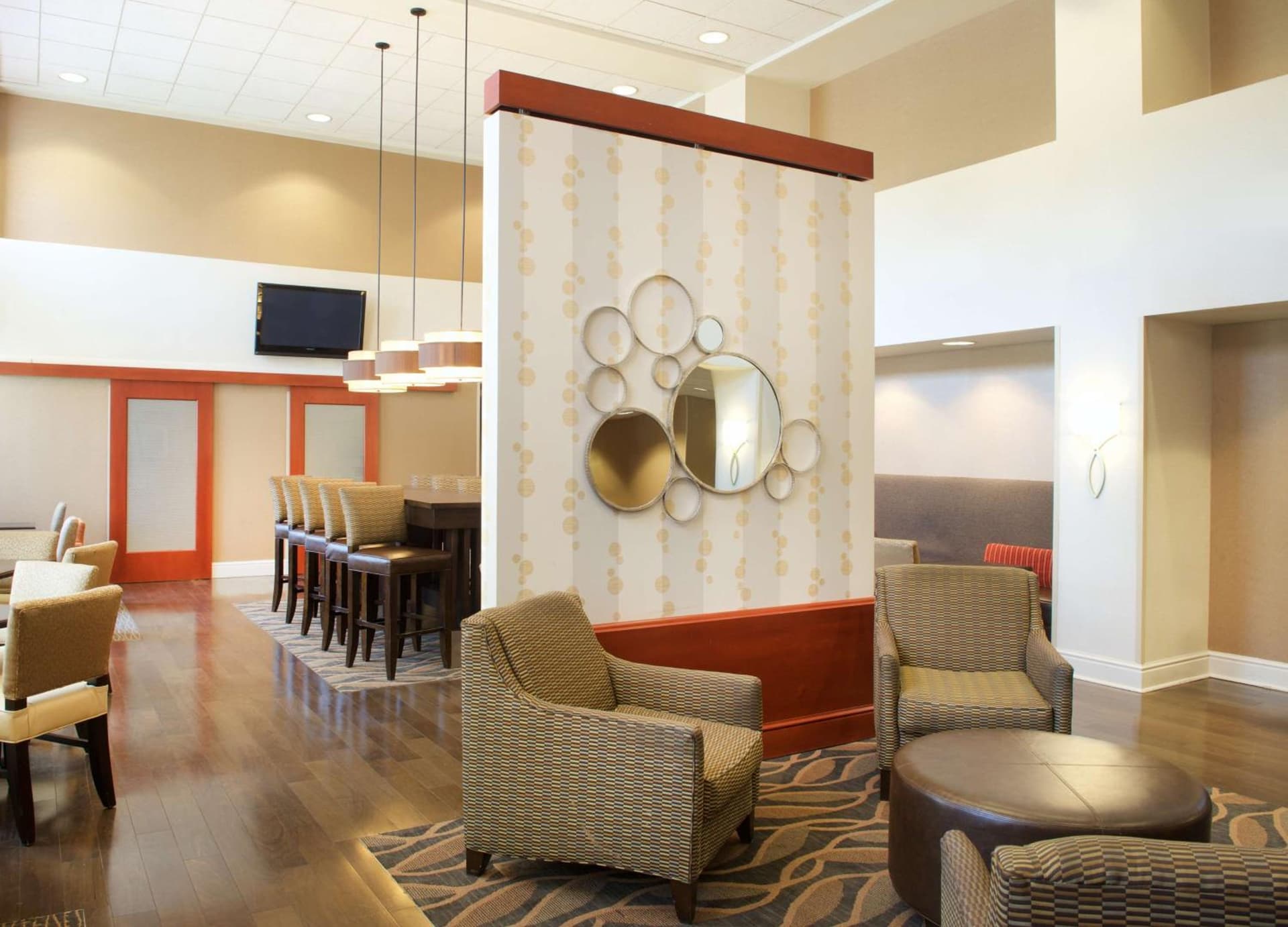 Hampton Inn & Suites Pittsburgh-Meadow Lands property views in Washington, PA — gallery photo 3