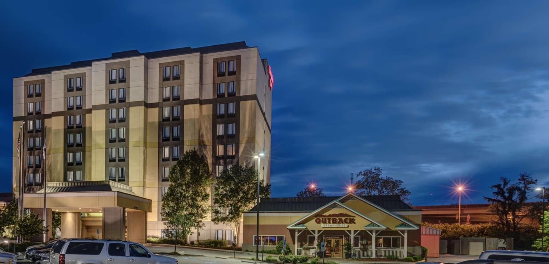 Hampton Inn Pittsburgh-Monroeville interior in Monroeville, PA — gallery photo 2