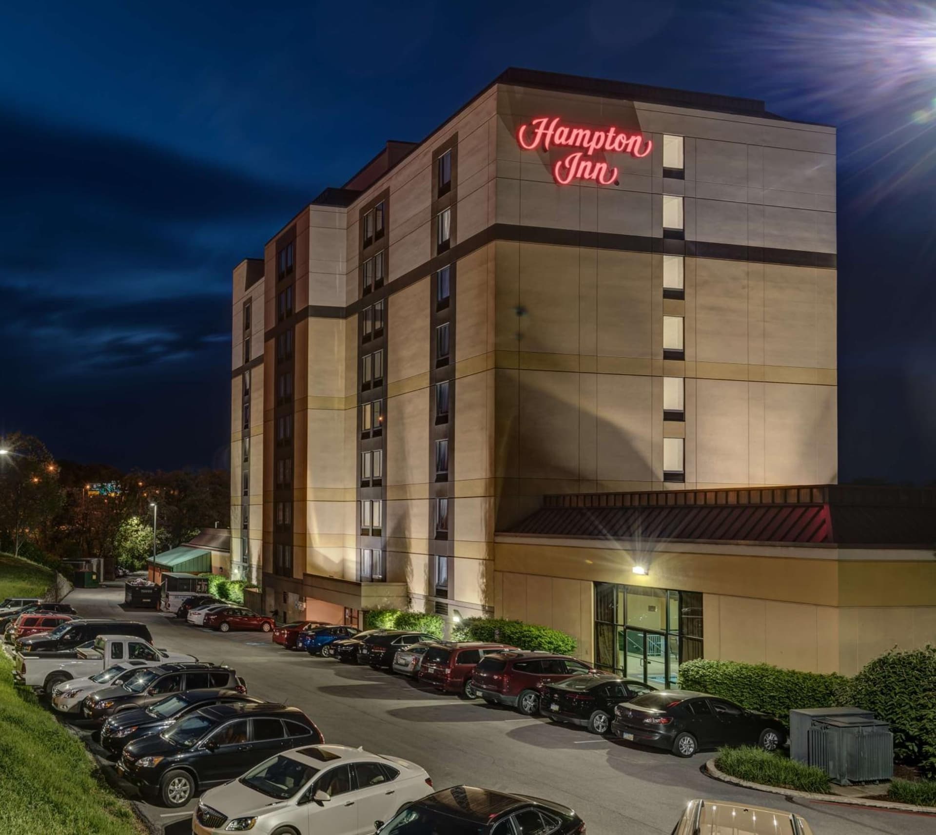 Hampton Inn Pittsburgh-Monroeville property views in Monroeville, PA — gallery photo 3