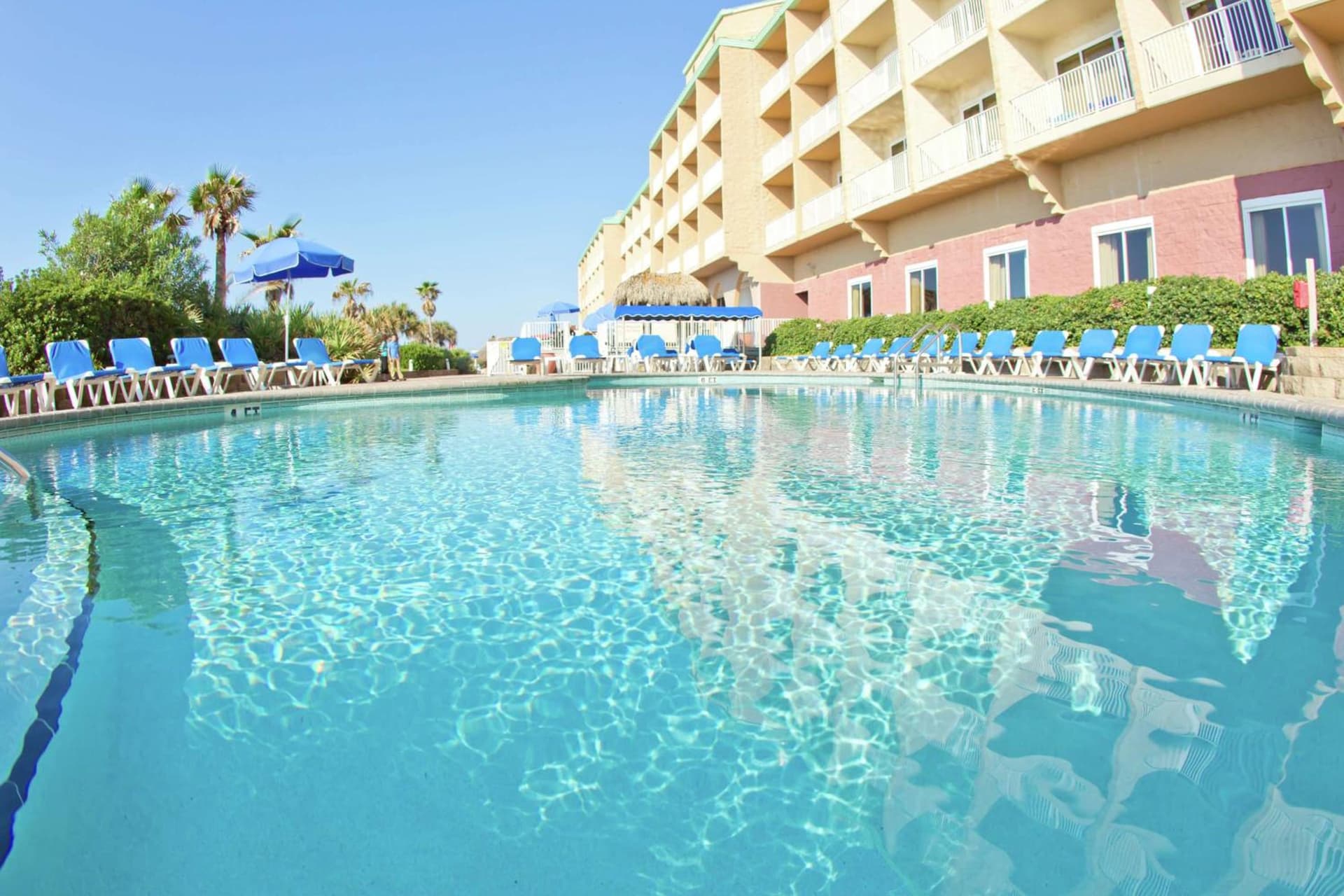 Hampton Inn Pensacola Beach gallery photo in Pensacola Beach, FL — image 35