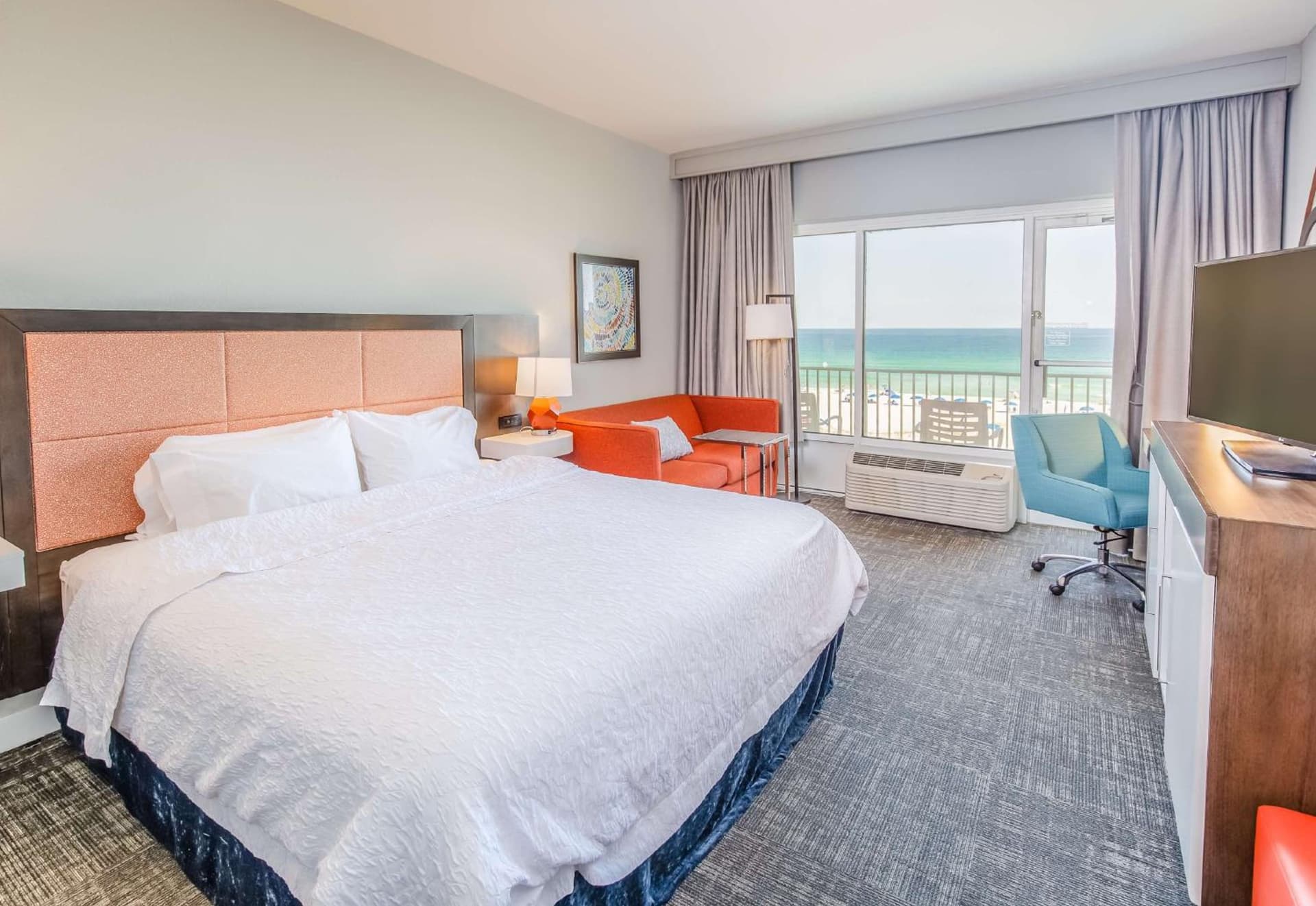 Hampton Inn Pensacola Beach gallery photo in Pensacola Beach, FL — image 20