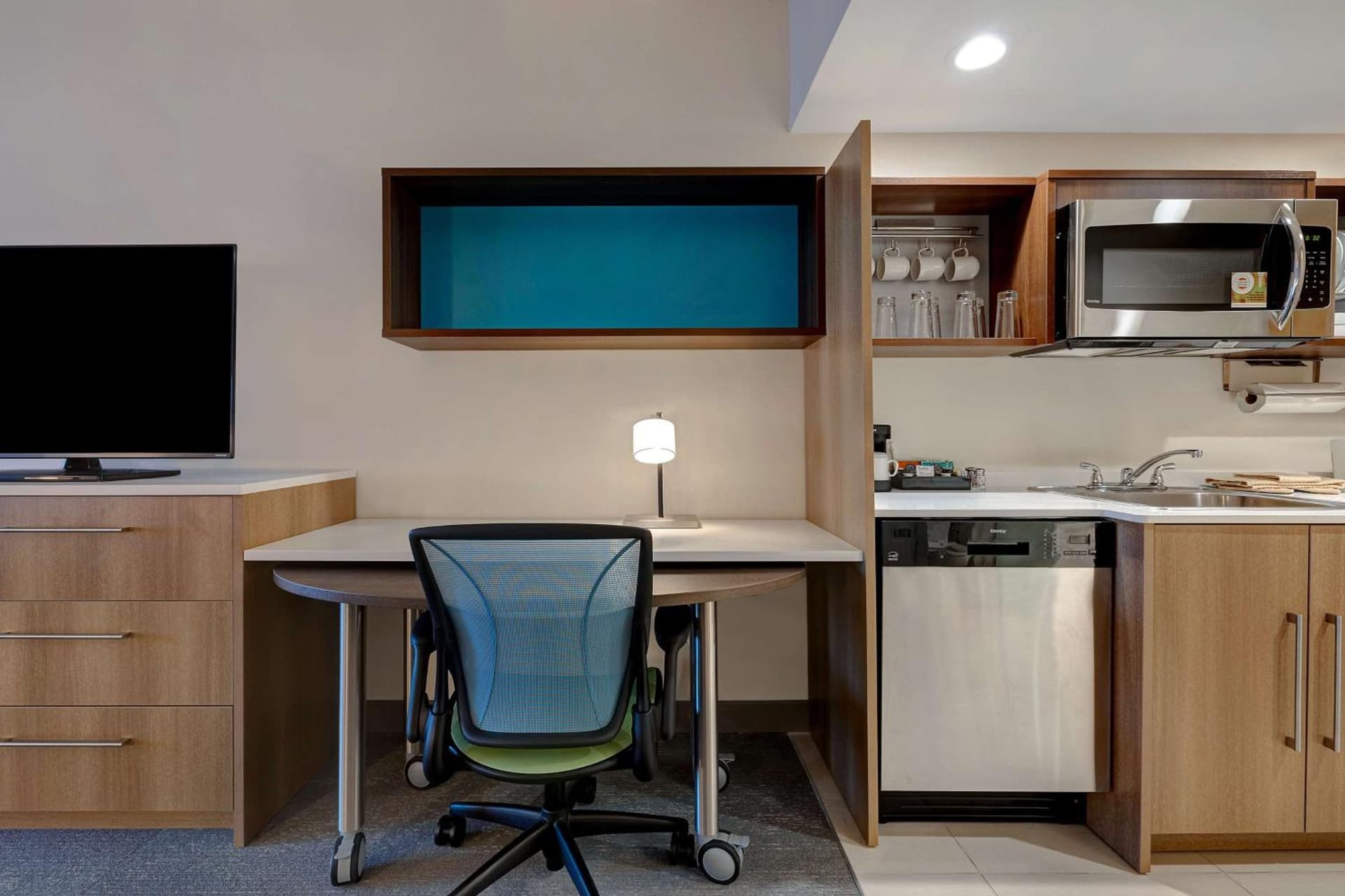 Home2 Suites by Hilton Gulf Breeze Pensacola Area, FL gallery photo in Gulf Breeze, FL — image 8