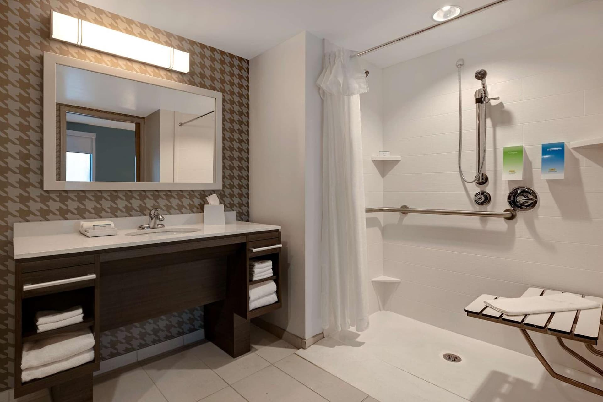 Home2 Suites by Hilton Gulf Breeze Pensacola Area, FL gallery photo in Gulf Breeze, FL — image 36