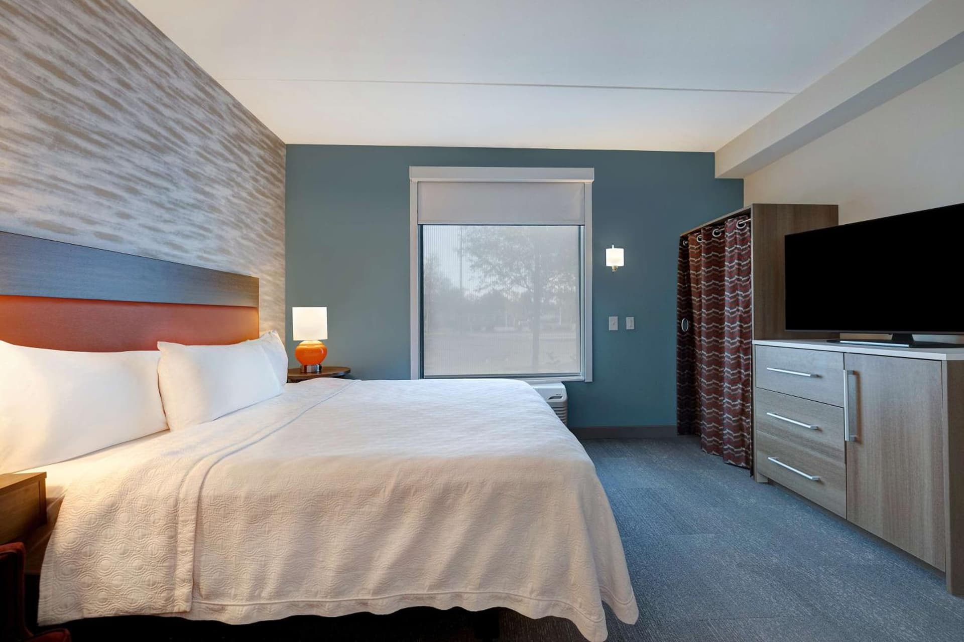 Home2 Suites by Hilton Gulf Breeze Pensacola Area, FL gallery photo in Gulf Breeze, FL — image 23