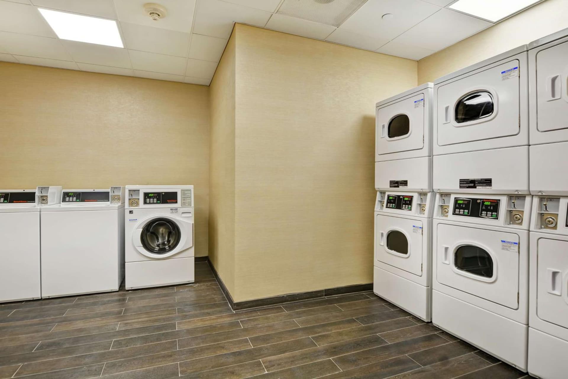 Homewood Suites By Hilton Poughkeepsie property views in Poughkeepsie, NY — gallery photo 3