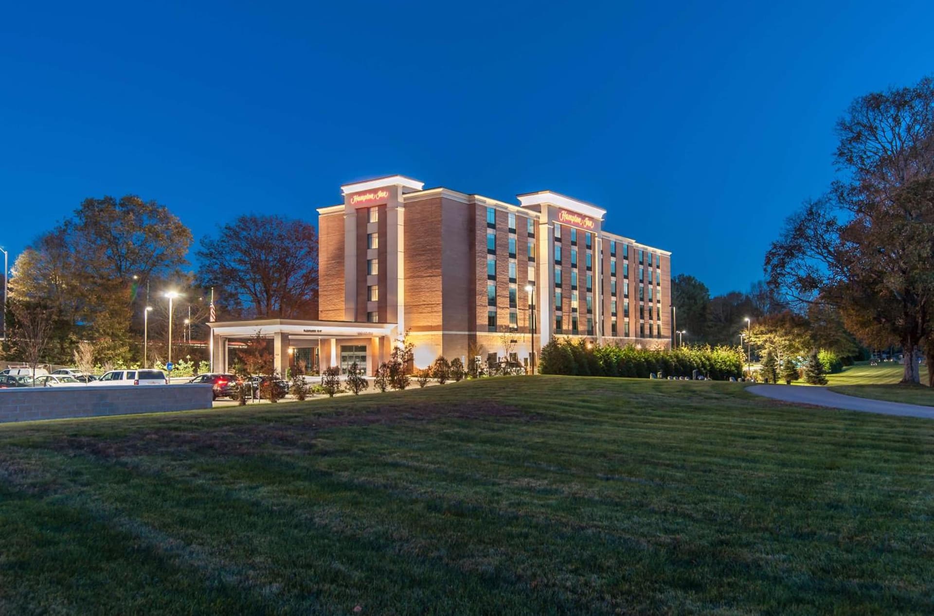 Hampton Inn Norwich property views in Norwich, CT — gallery photo 3