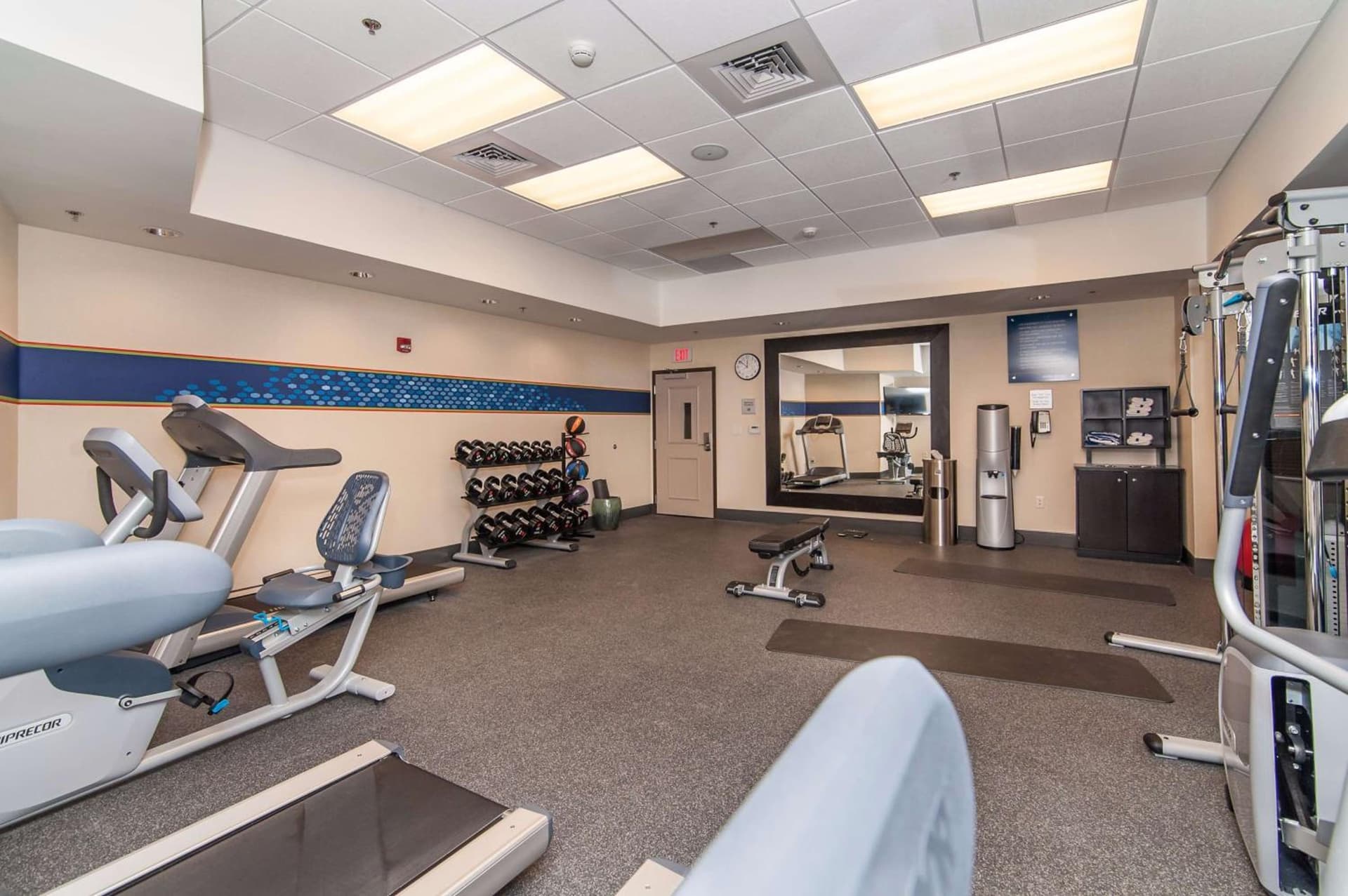 Hampton Inn Norwich gallery photo in Norwich, CT — image 10
