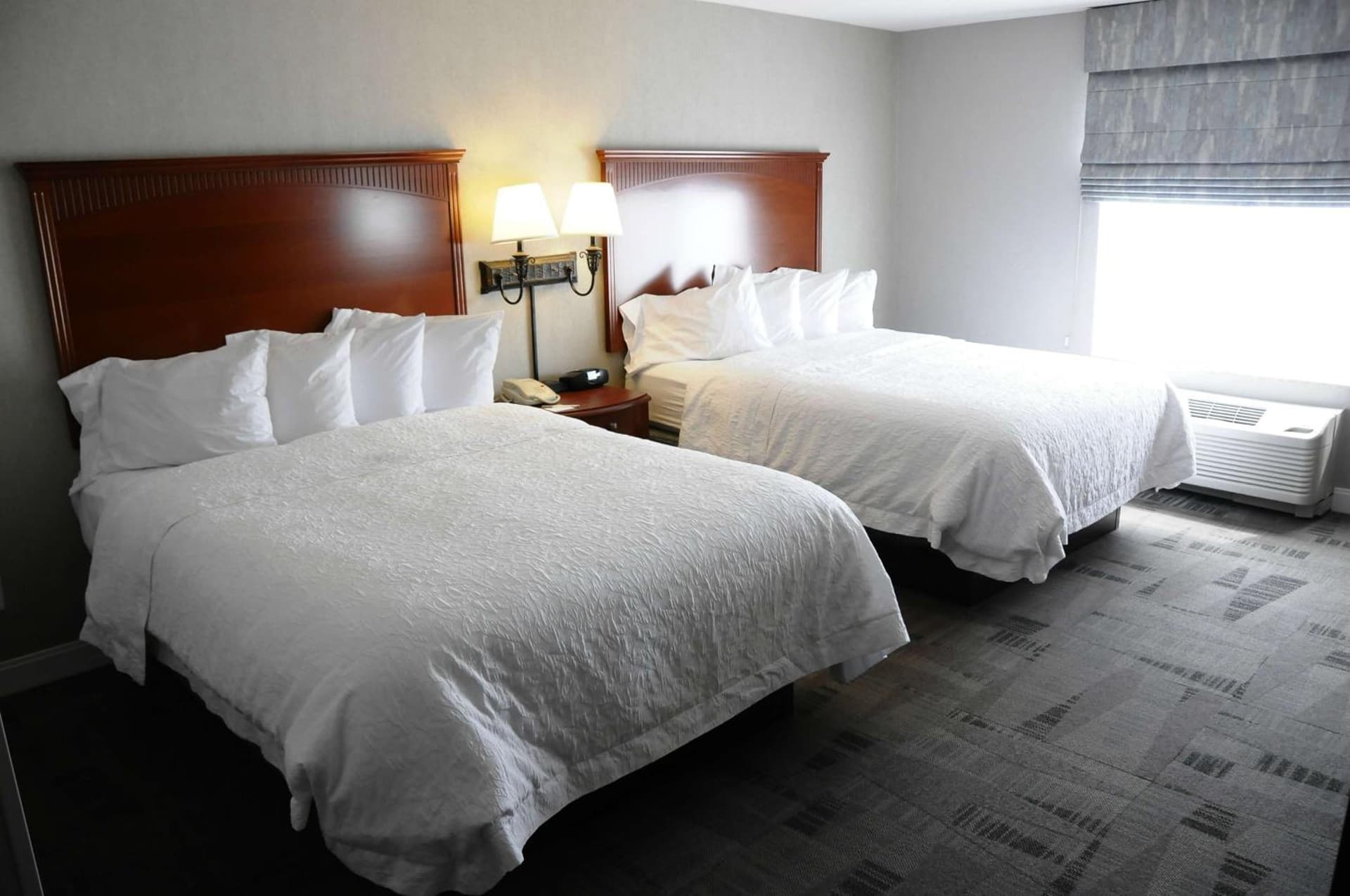 Hampton Inn & Suites Redding gallery photo in Redding, CA — image 7