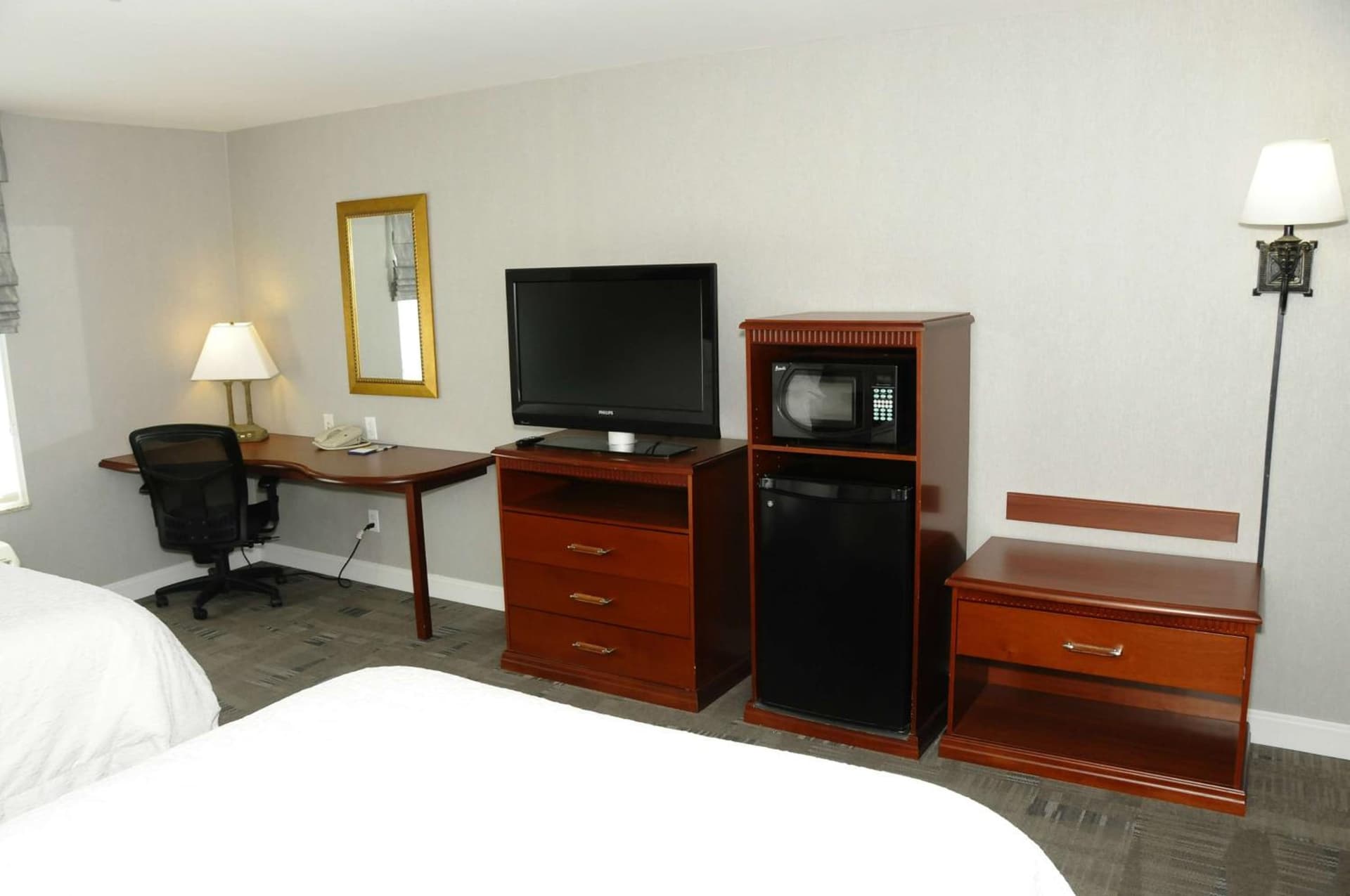 Hampton Inn & Suites Redding gallery photo in Redding, CA — image 21