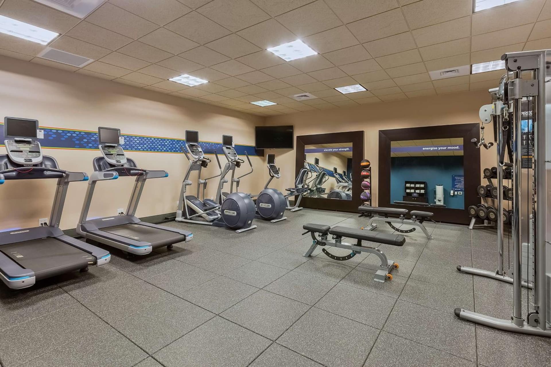 Hampton Inn & Suites Bend gallery photo in Bend, OR — image 32