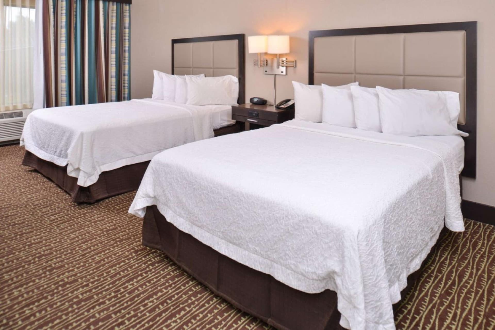 Hampton Inn & Suites Bend gallery photo in Bend, OR — image 39