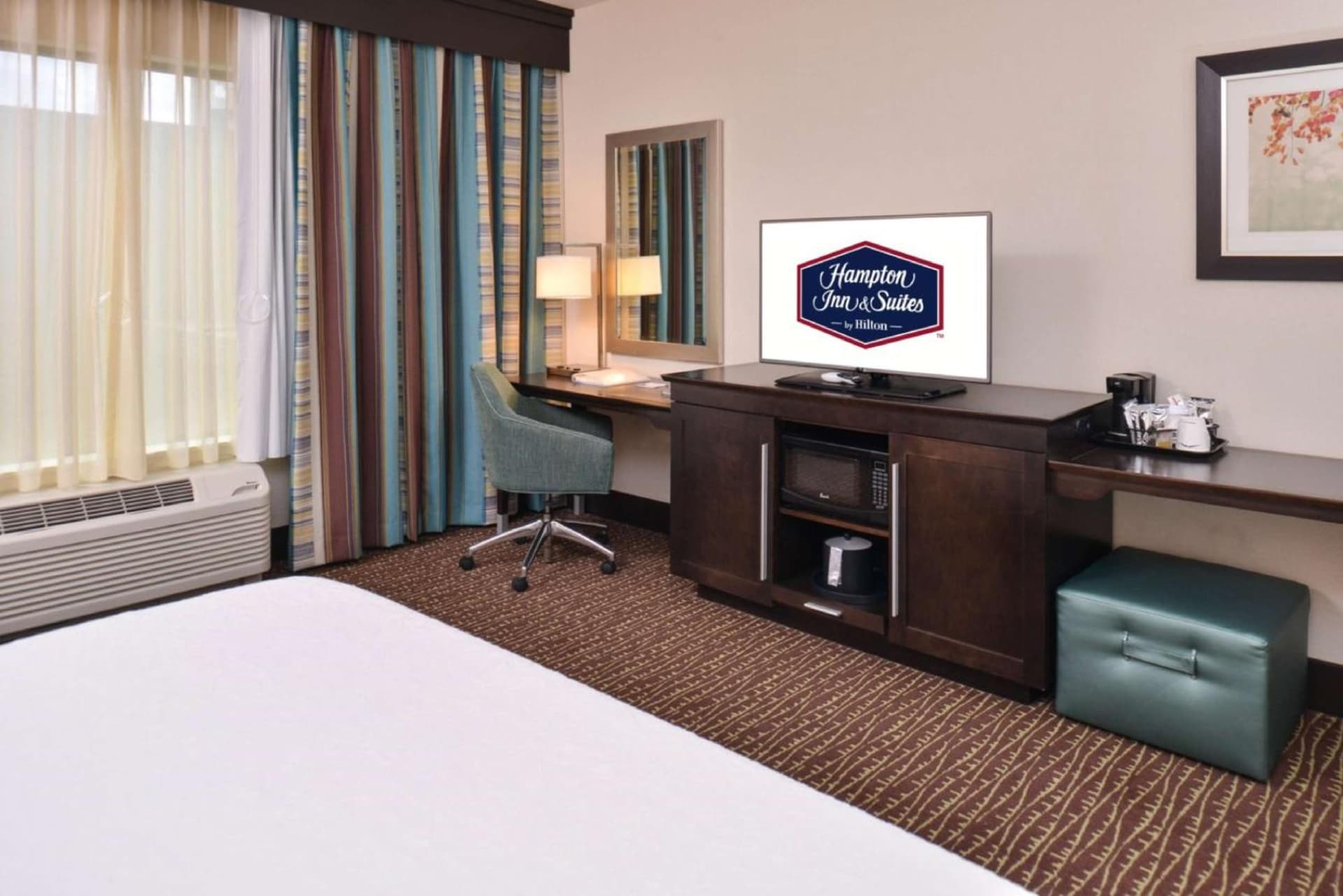 Hampton Inn & Suites Bend gallery photo in Bend, OR — image 30