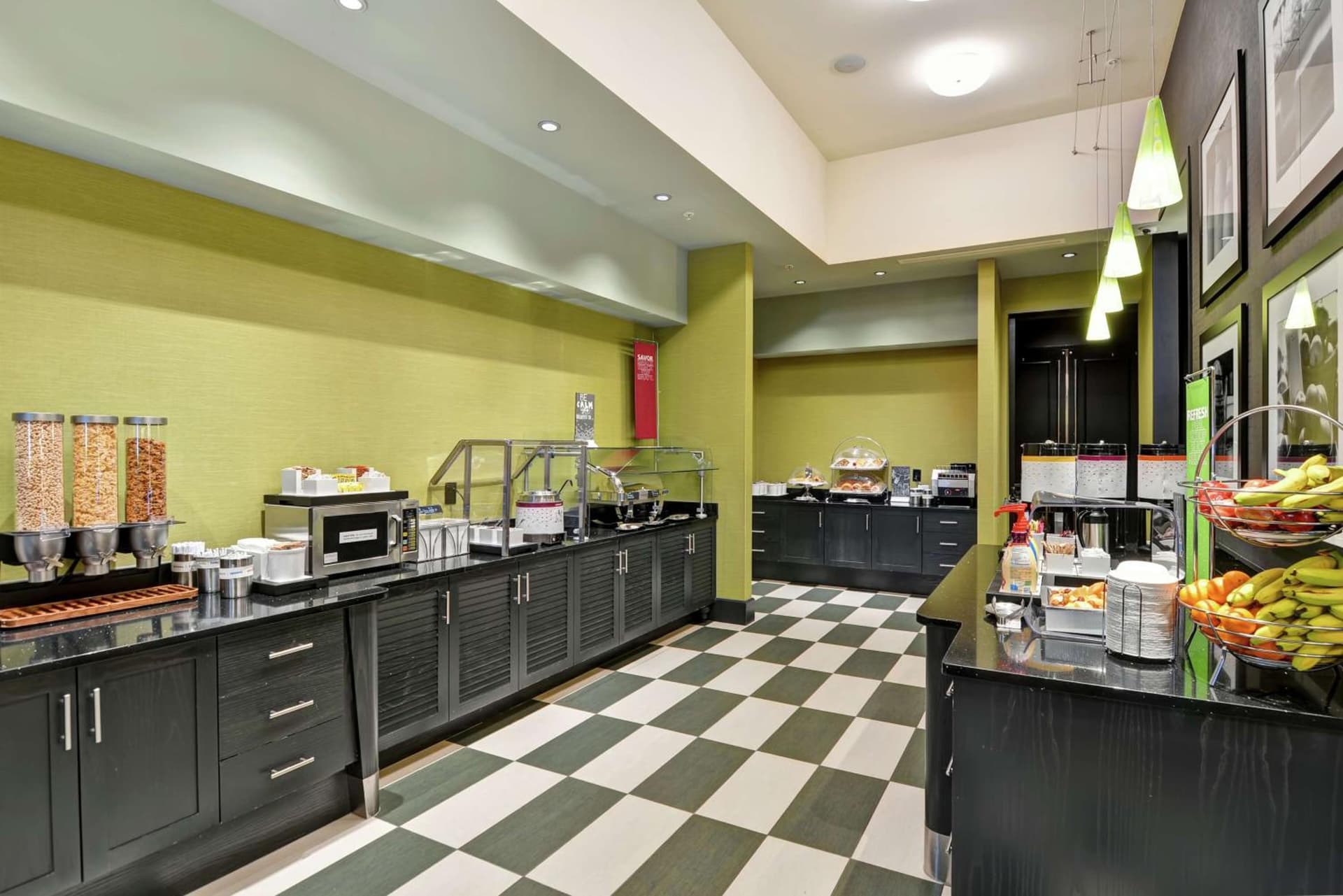 Hampton Inn & Suites Crabtree gallery photo in Raleigh, NC — image 45