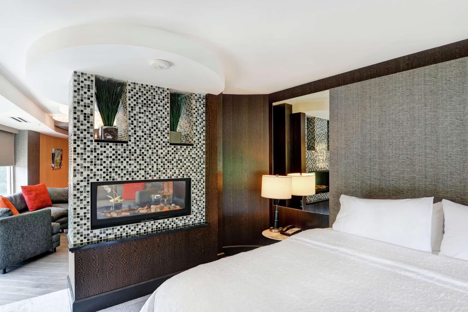 Hampton Inn & Suites Crabtree gallery photo in Raleigh, NC — image 34