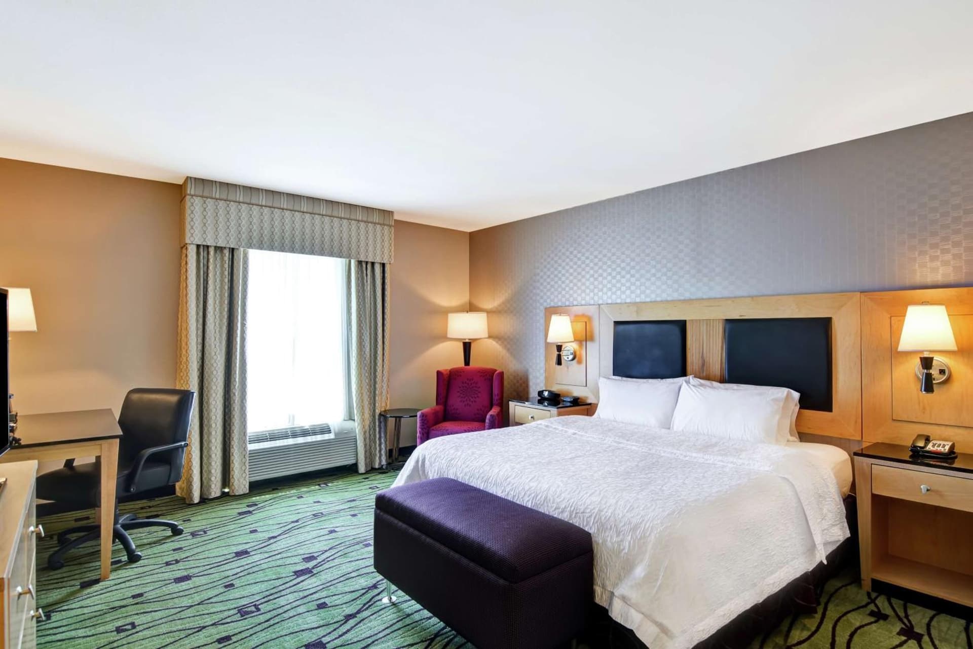 Hampton Inn & Suites Crabtree gallery photo in Raleigh, NC — image 47