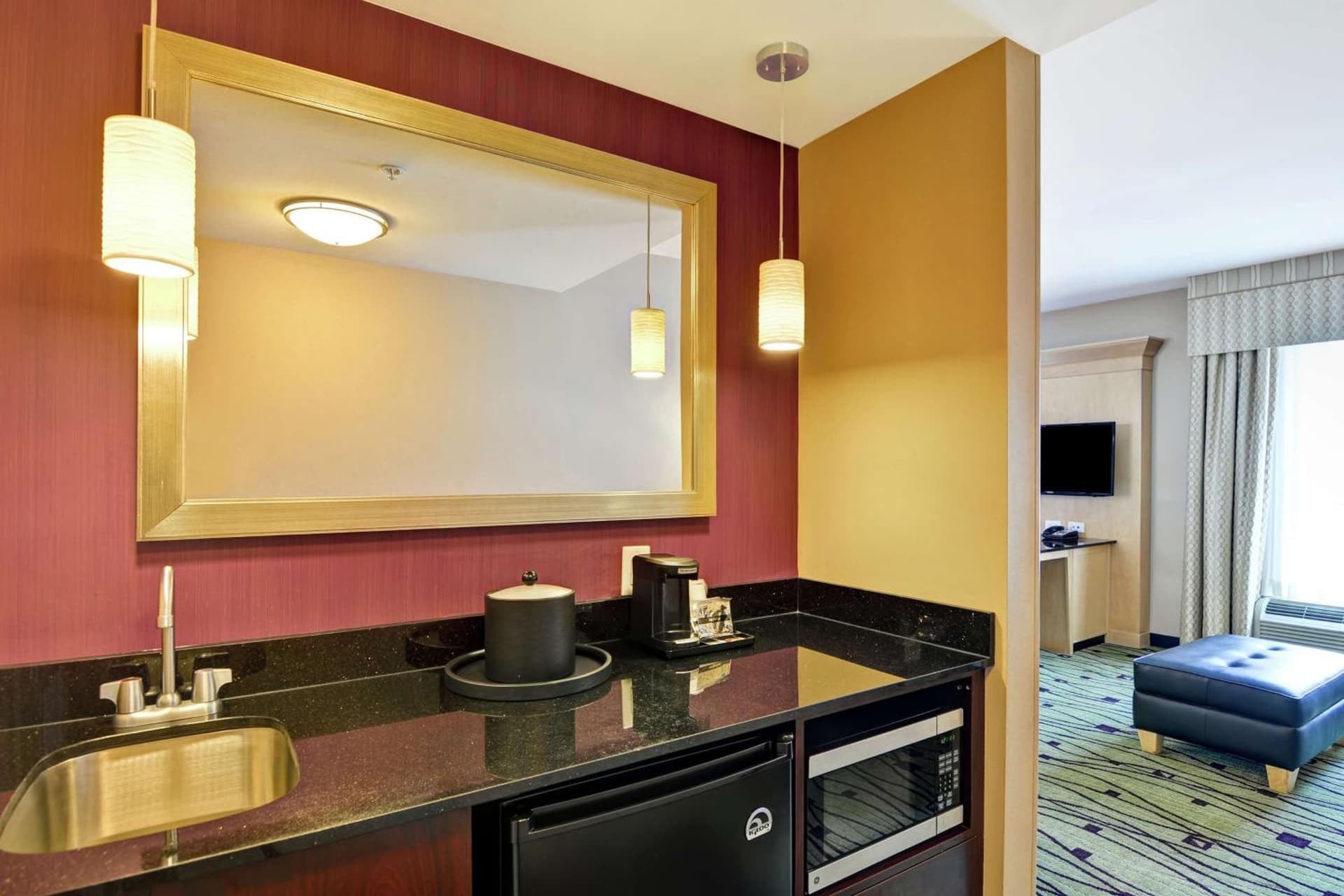Hampton Inn & Suites Crabtree gallery photo in Raleigh, NC — image 8