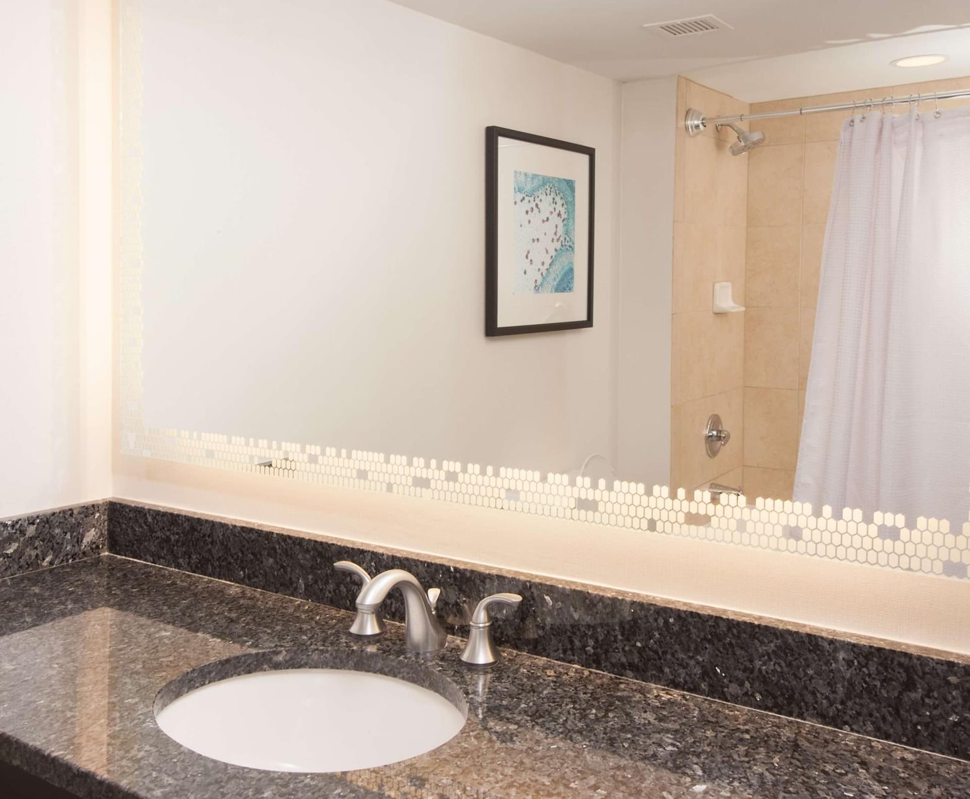 Embassy Suites by Hilton Raleigh Crabtree gallery photo in Raleigh, NC — image 6