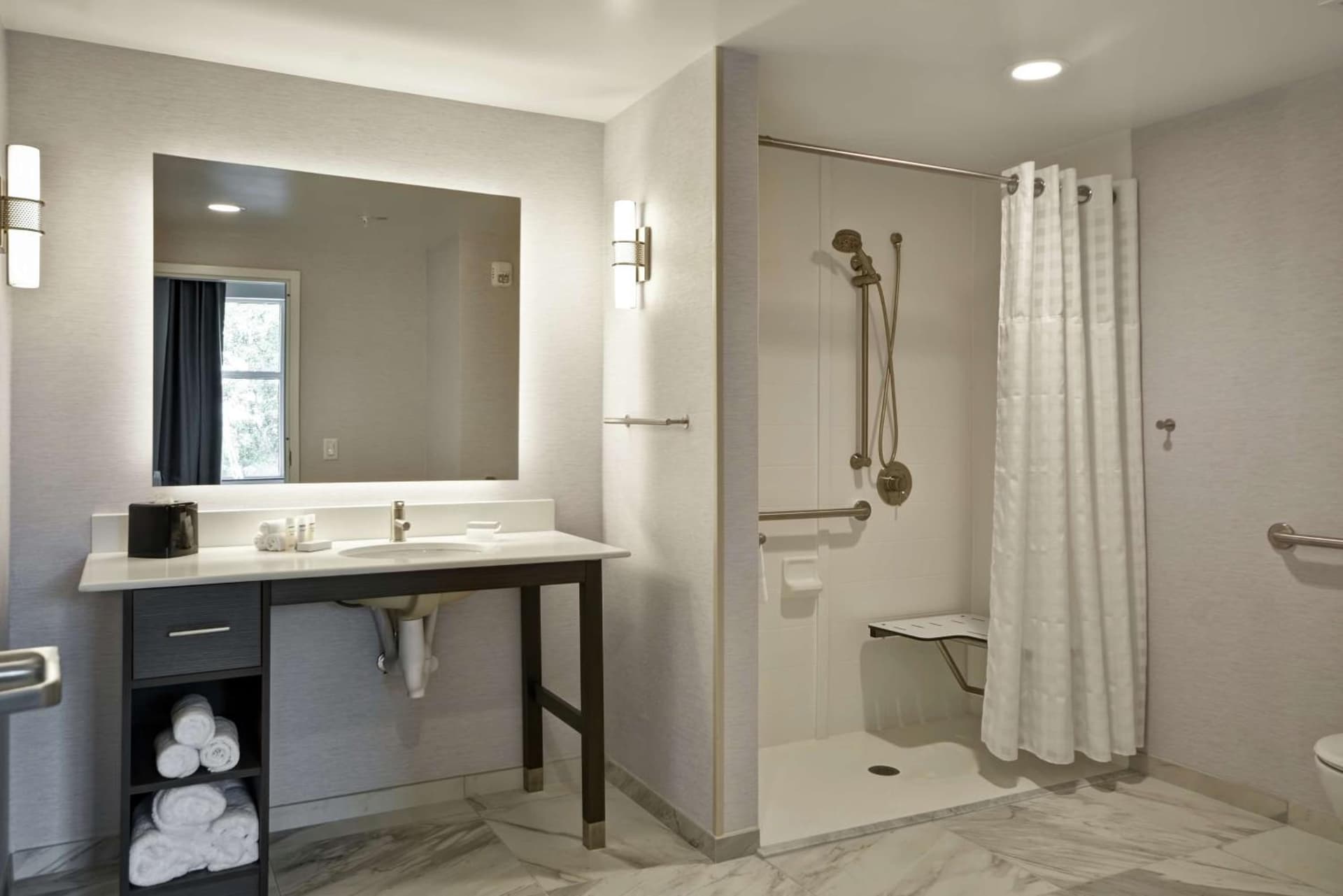 Homewood Suites by Hilton Raleigh Cary I-40 gallery photo in Cary, NC — image 38