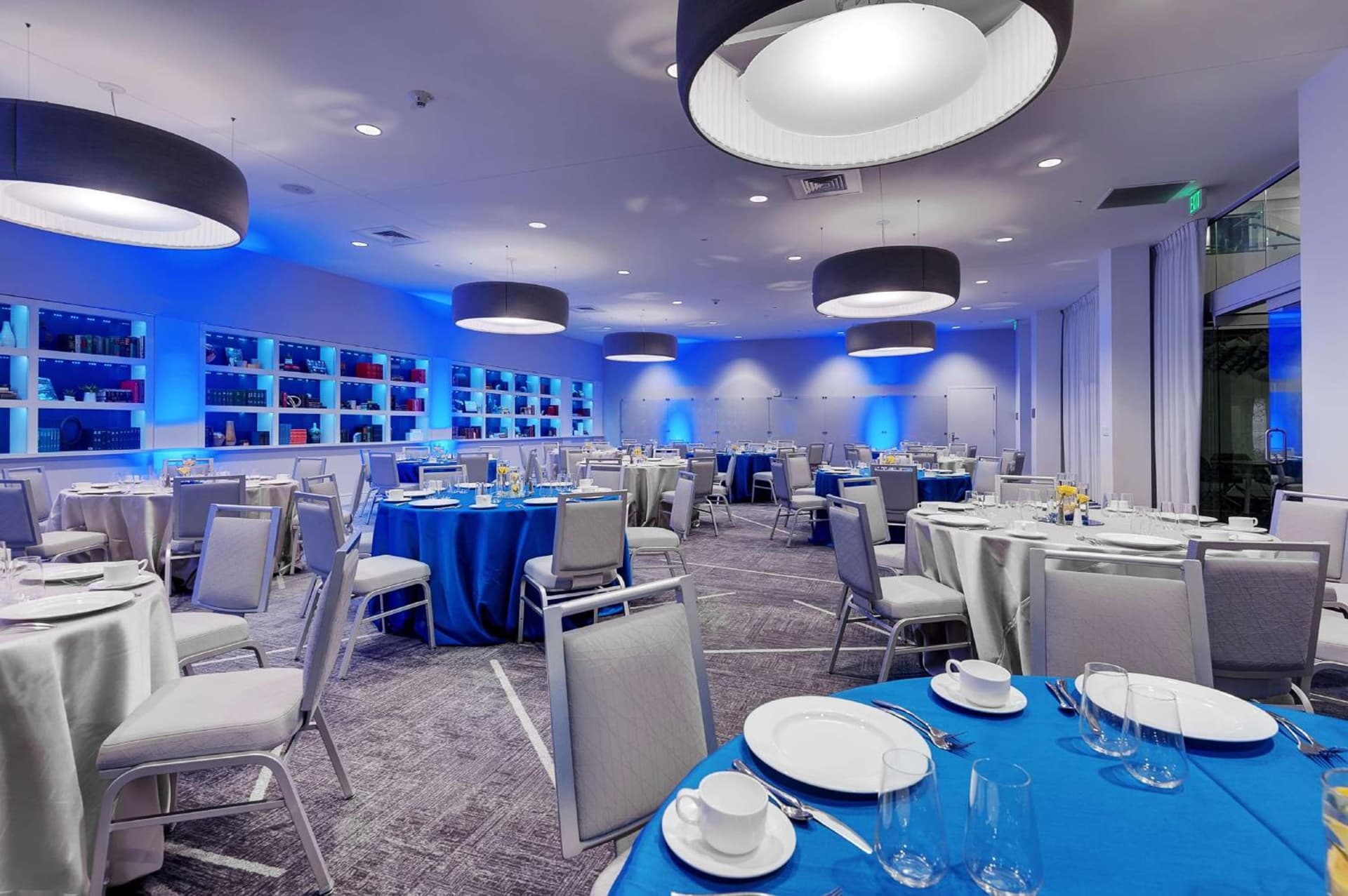Embassy Suites by Hilton Raleigh Crabtree gallery photo in Raleigh, NC — image 51