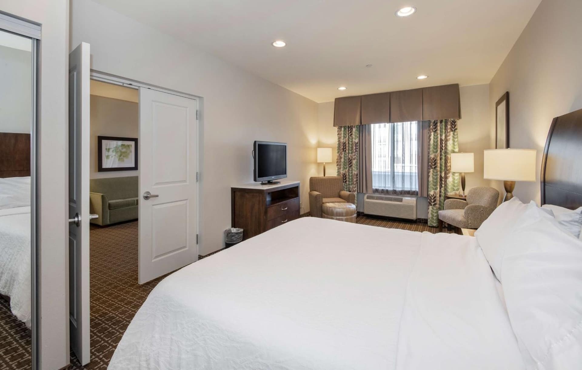 Hilton Garden Inn Raleigh Cary interior in Cary, NC — gallery photo 2