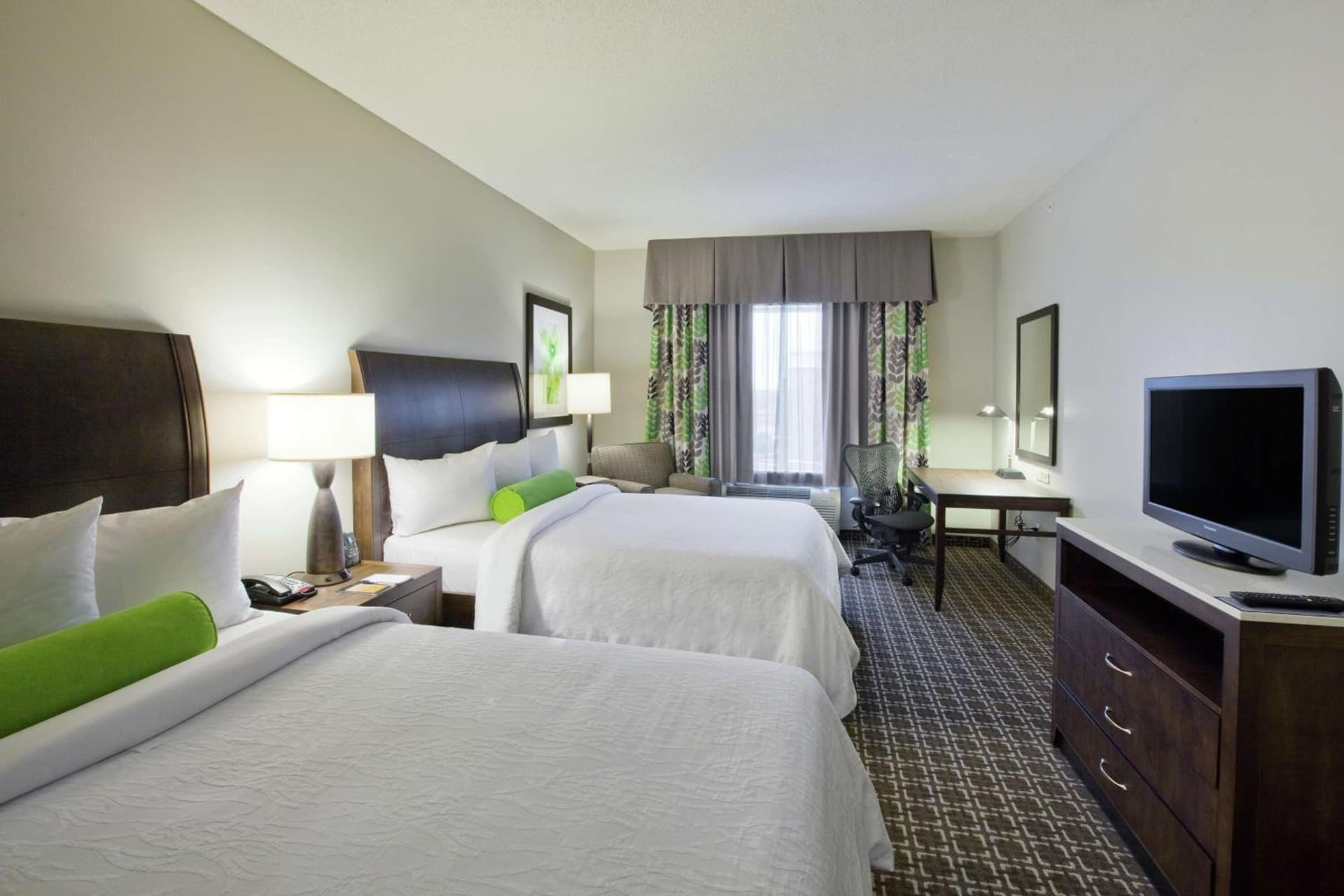 Hilton Garden Inn Raleigh Cary gallery photo in Cary, NC — image 39