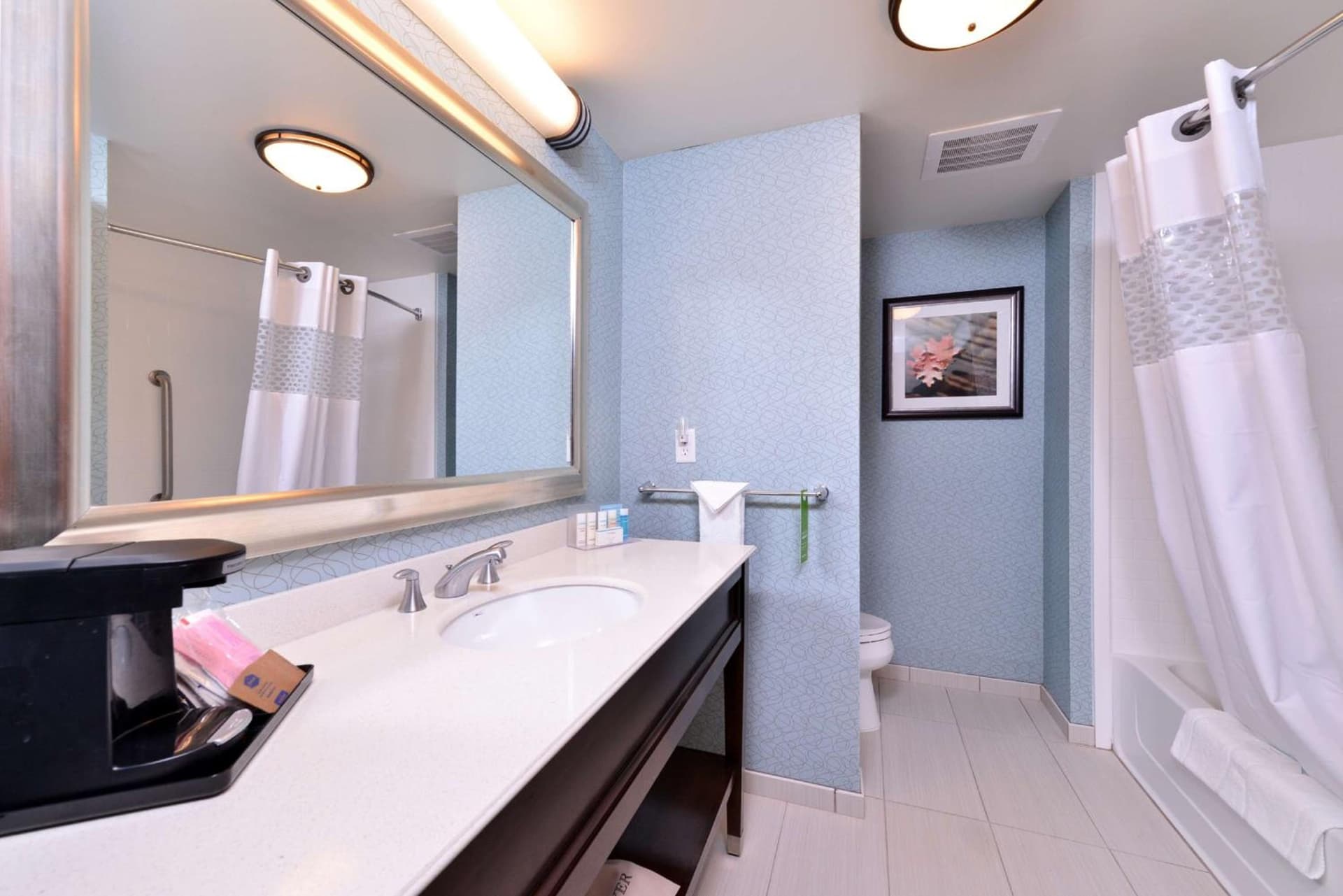 Hampton Inn Rome gallery photo in Rome, NY — image 27