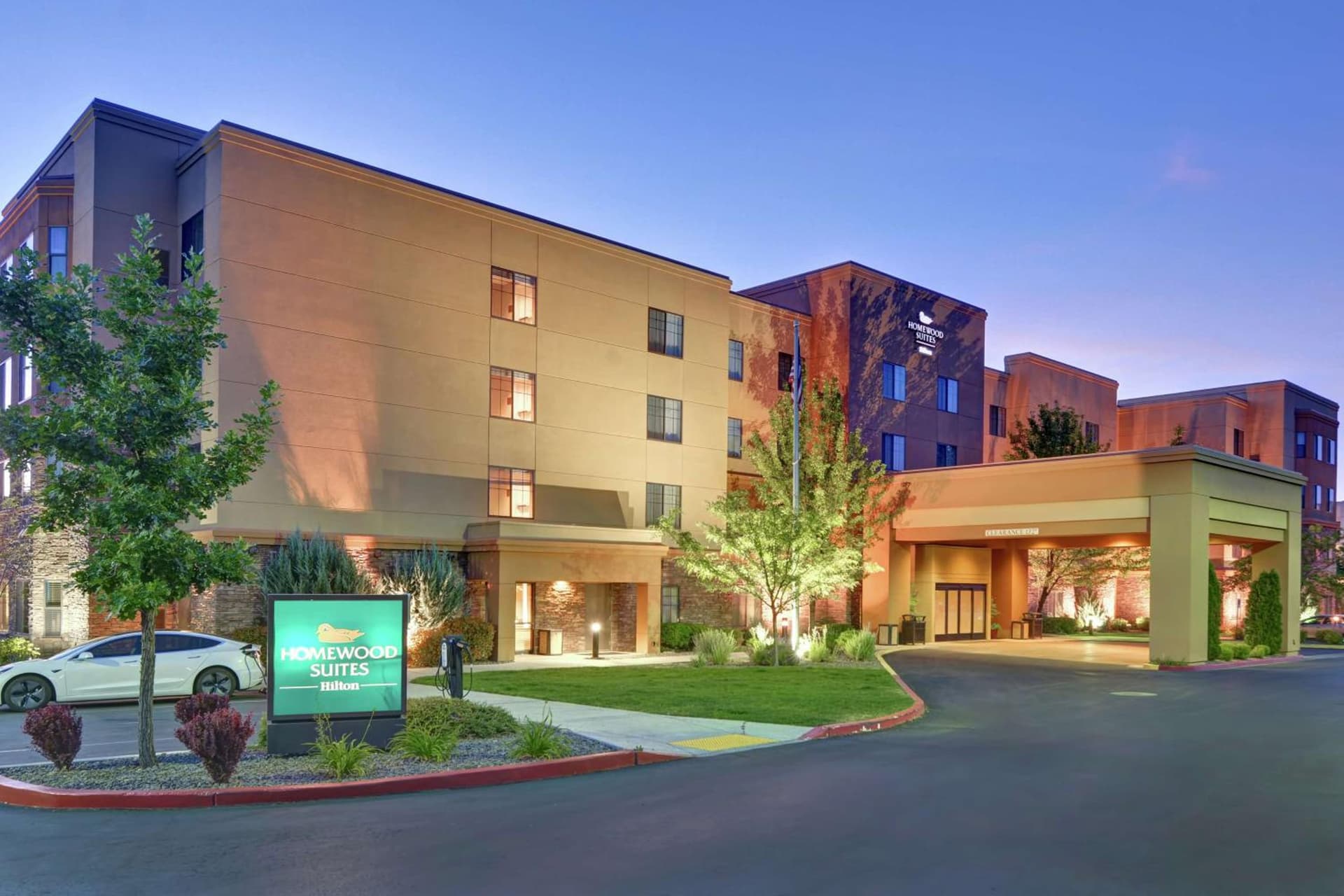 TownePlace Suites by Marriott Reno property views in Reno, NV — gallery photo 3