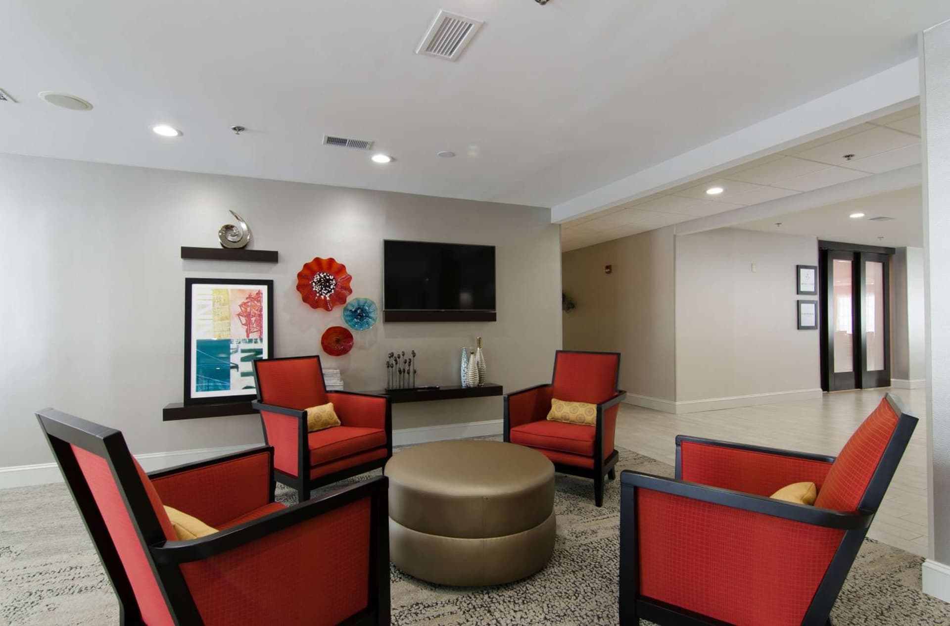 Hampton Inn Salem gallery photo in Salem, VA — image 9