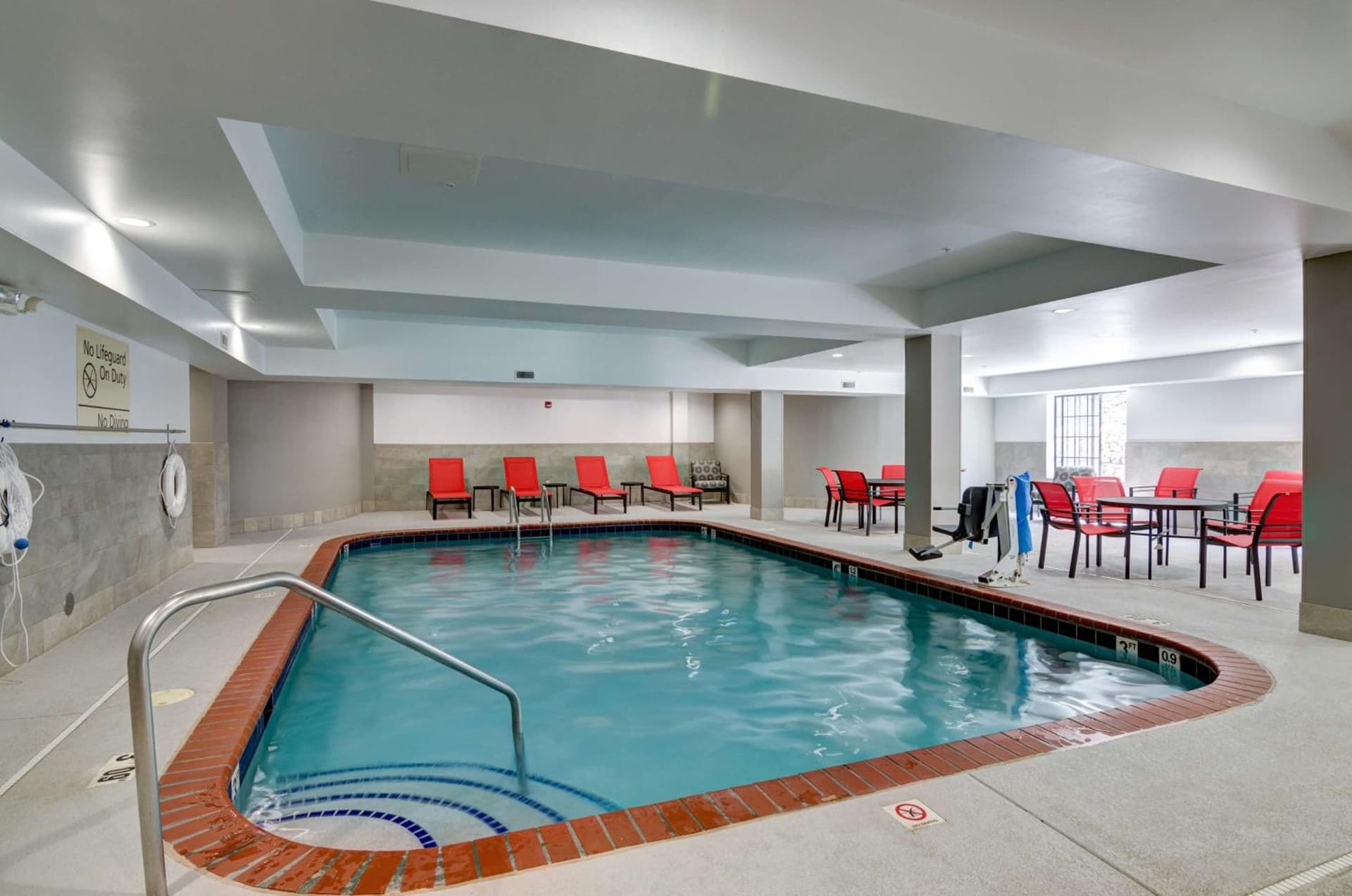Hampton Inn Salem property views in Salem, VA — gallery photo 3