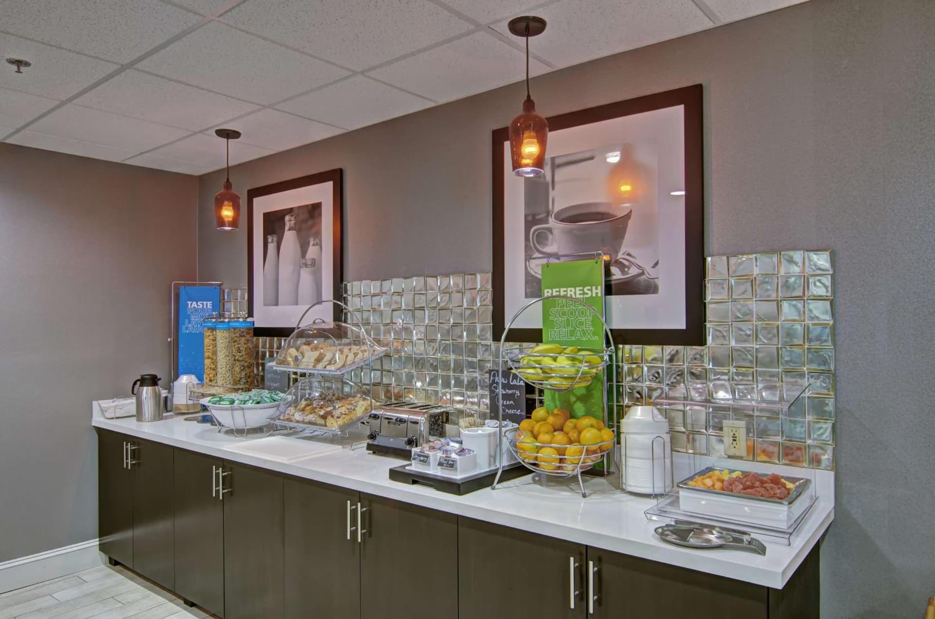 Hampton Inn Salem gallery photo in Salem, VA — image 36