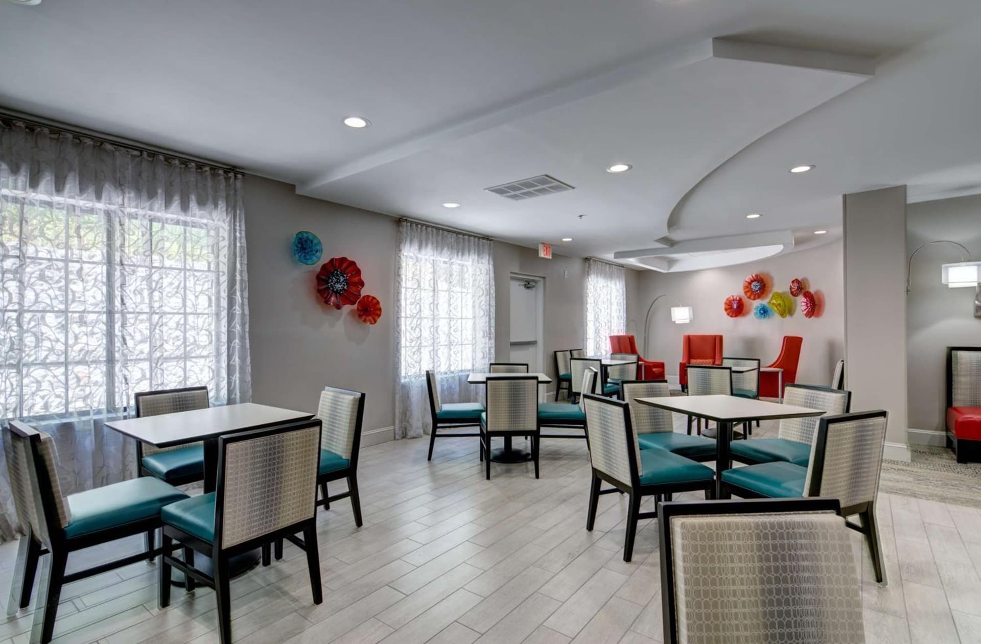 Hampton Inn Salem gallery photo in Salem, VA — image 45