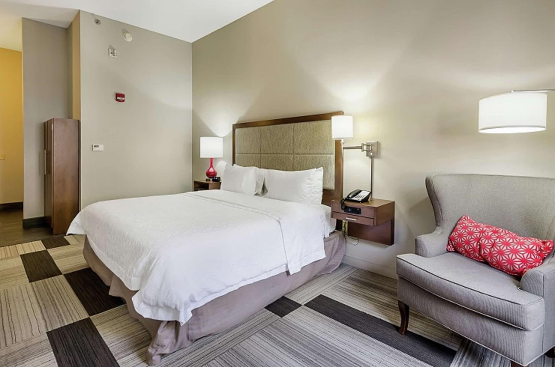 Hampton Inn Salem gallery photo in Salem, VA — image 22