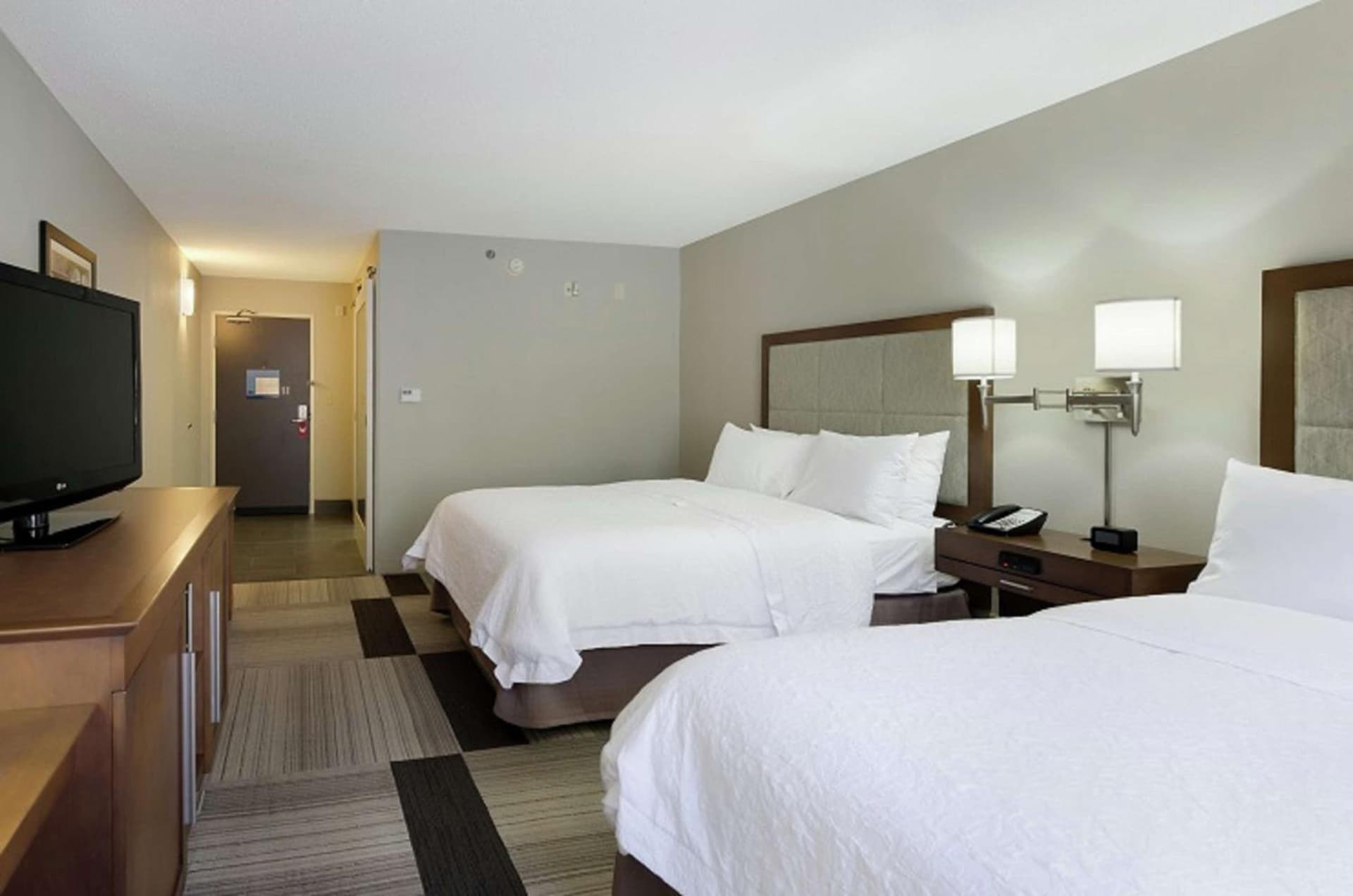Hampton Inn Salem gallery photo in Salem, VA — image 11