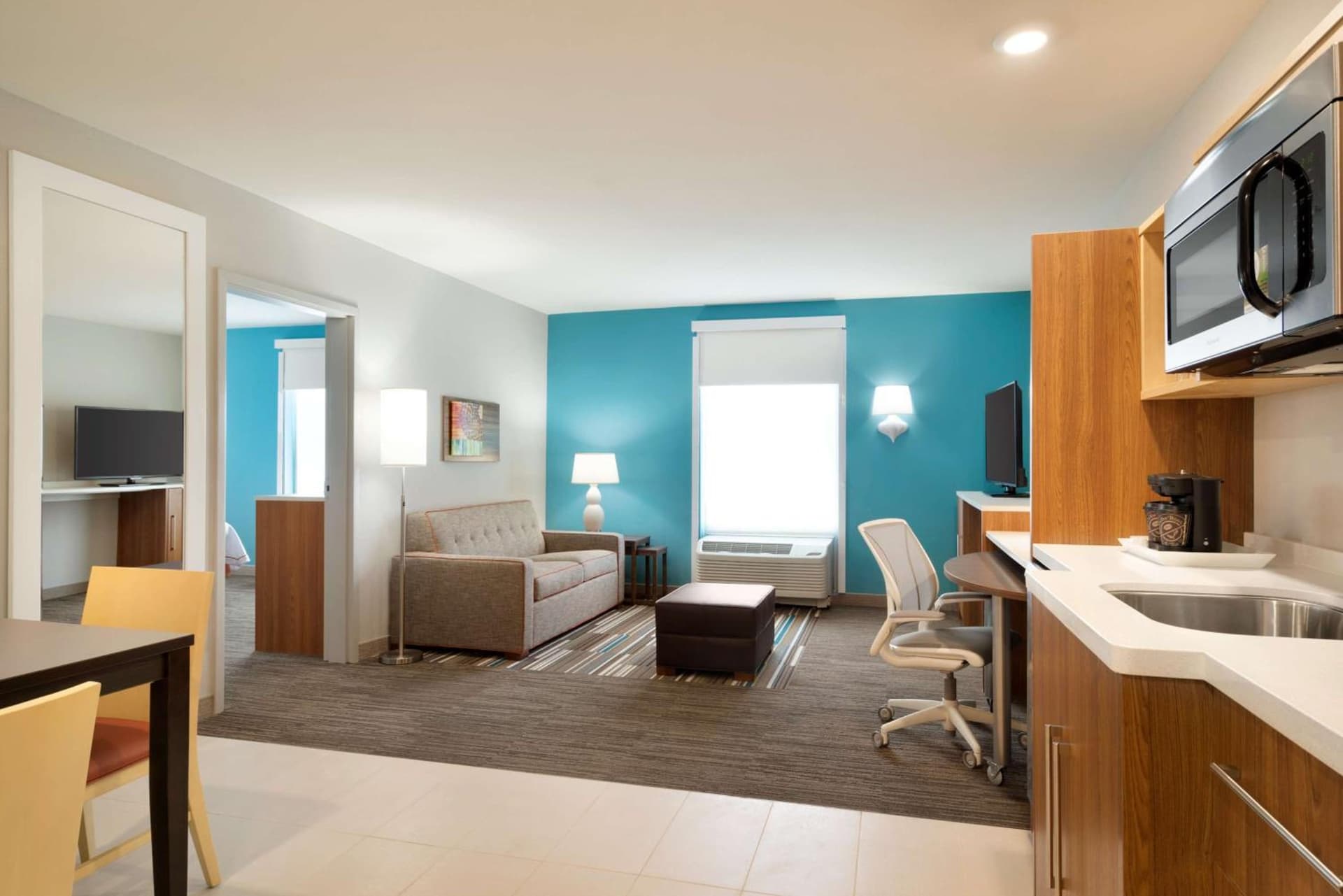 Home2 Suites by Hilton Roanoke gallery photo in Roanoke, VA — image 17