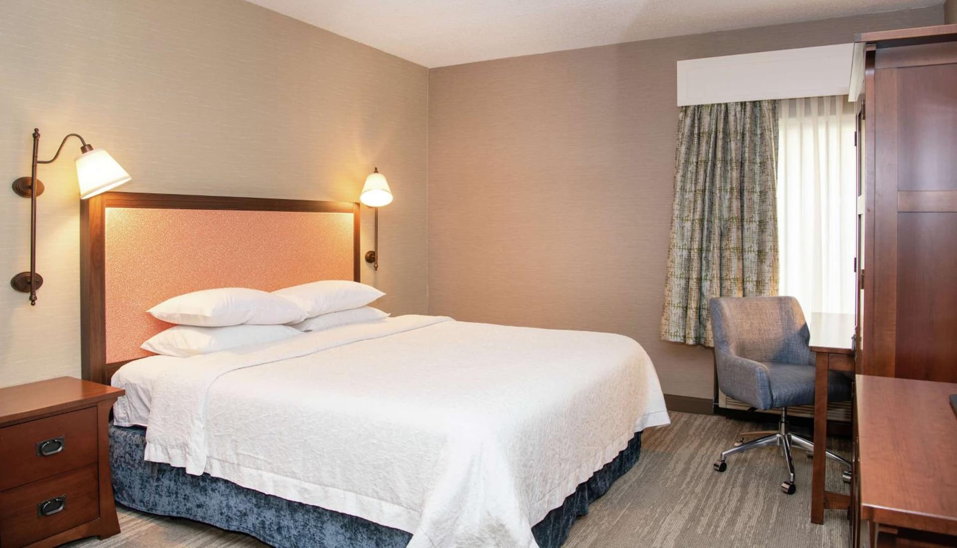 Hampton Inn & Suites Rochester/Victor gallery photo in Victor — image 8