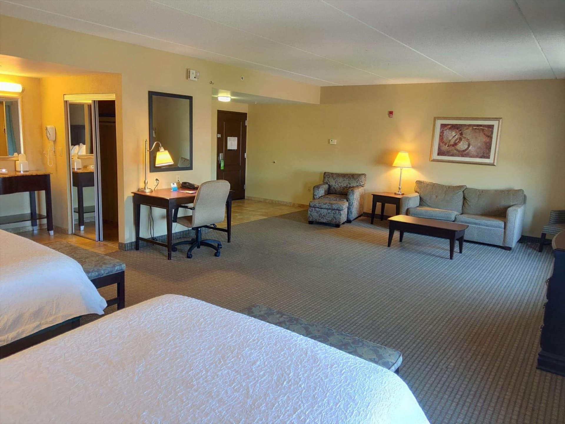 Hampton Inn Rochester - Irondequoit gallery photo in Rochester, NY — image 28
