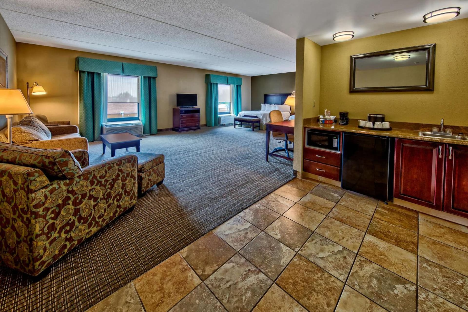 Hampton Inn Rochester - Irondequoit gallery photo in Rochester, NY — image 10