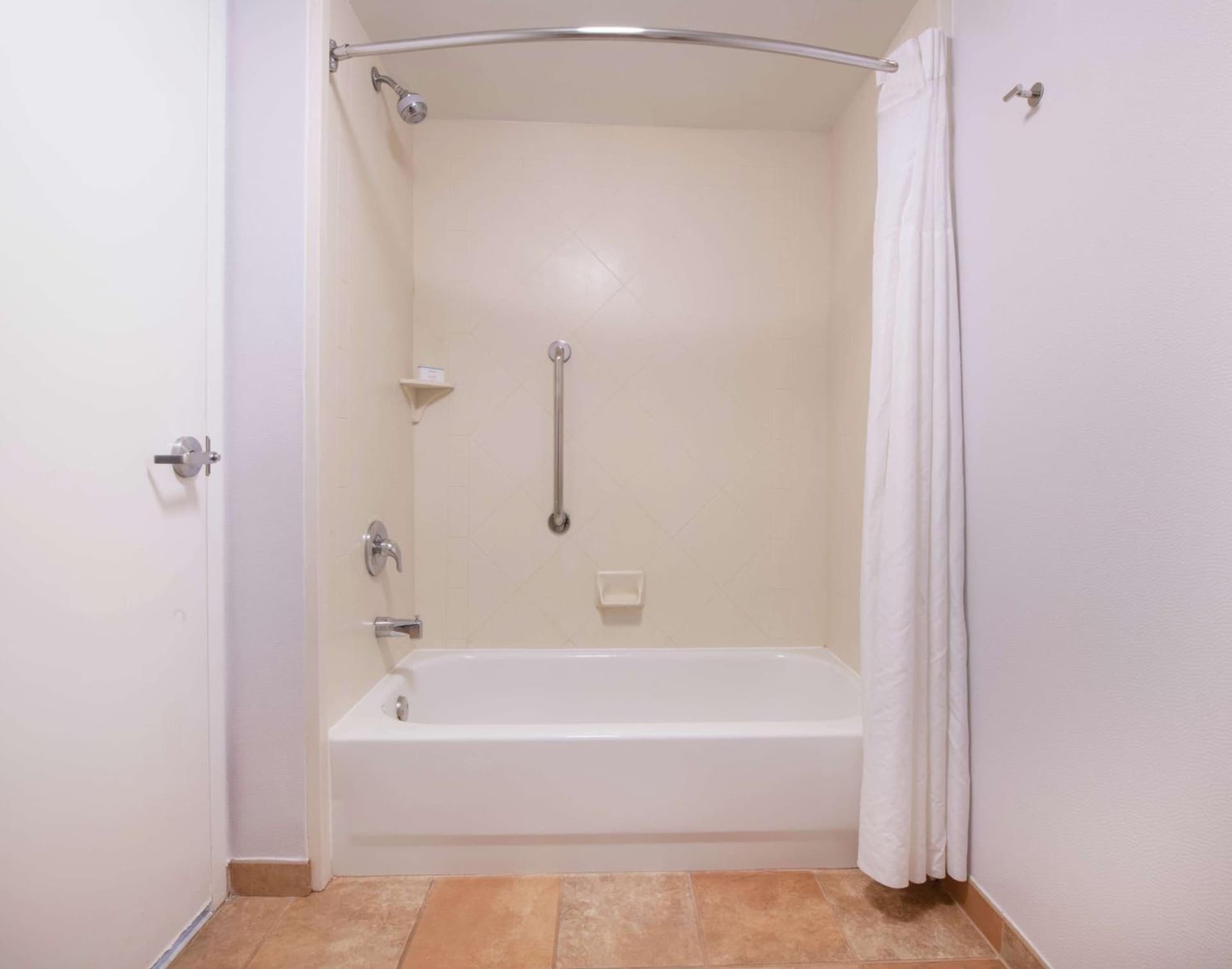 Hampton Inn & Suites Rochester/Victor gallery photo in Victor — image 37